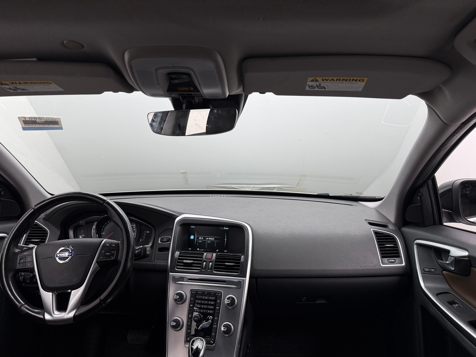 Thumbnail: 2017 Volvo XC60 - 2