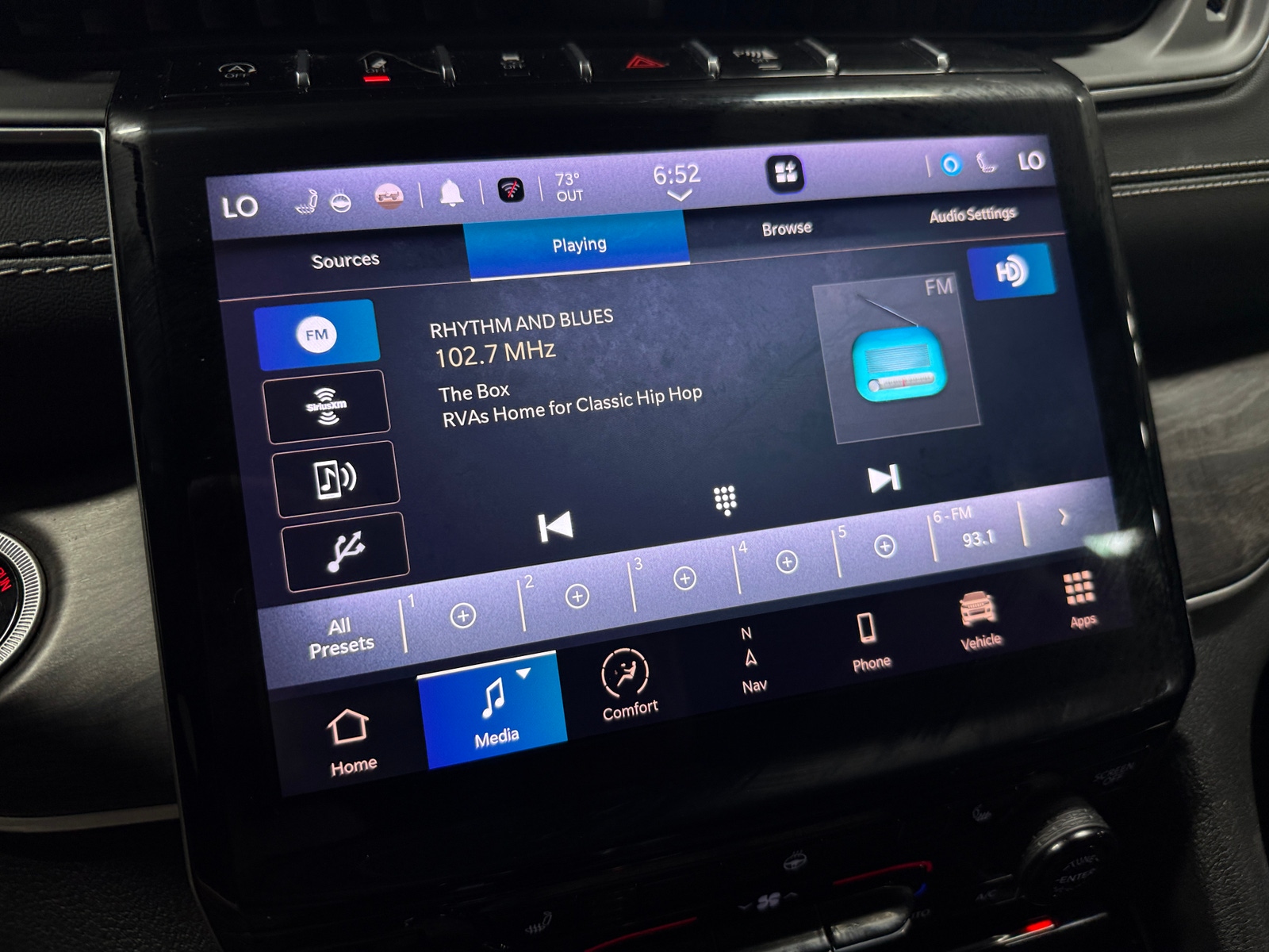 Thumbnail: 2023 Jeep Grand Cherokee L - 3