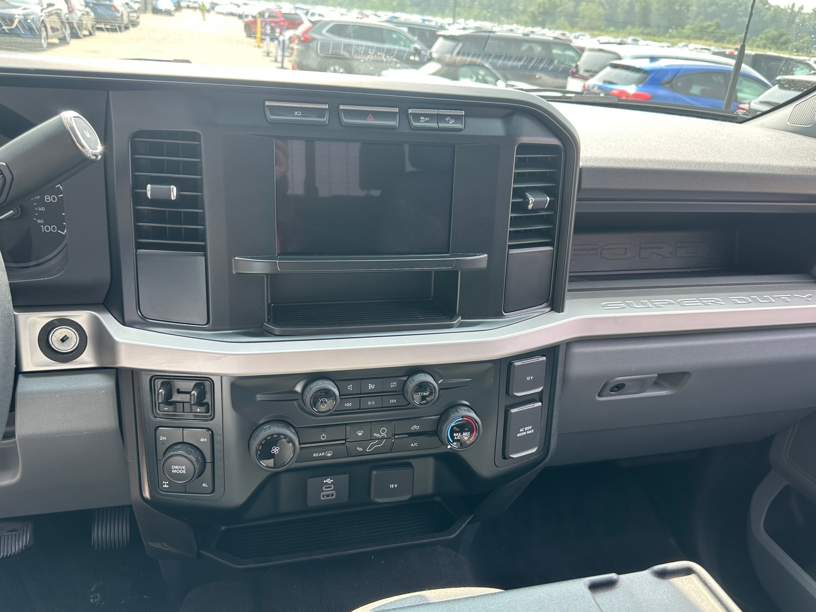 Thumbnail: 2024 Ford Econoline - 4