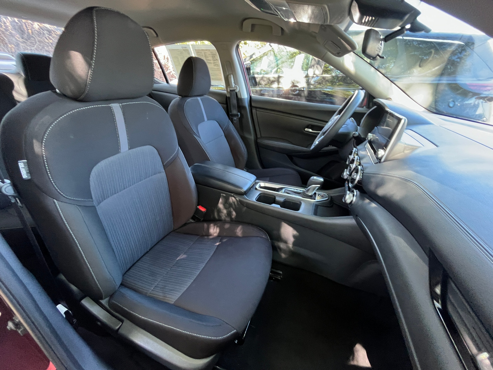 Thumbnail: 2025 Nissan Sentra - 2