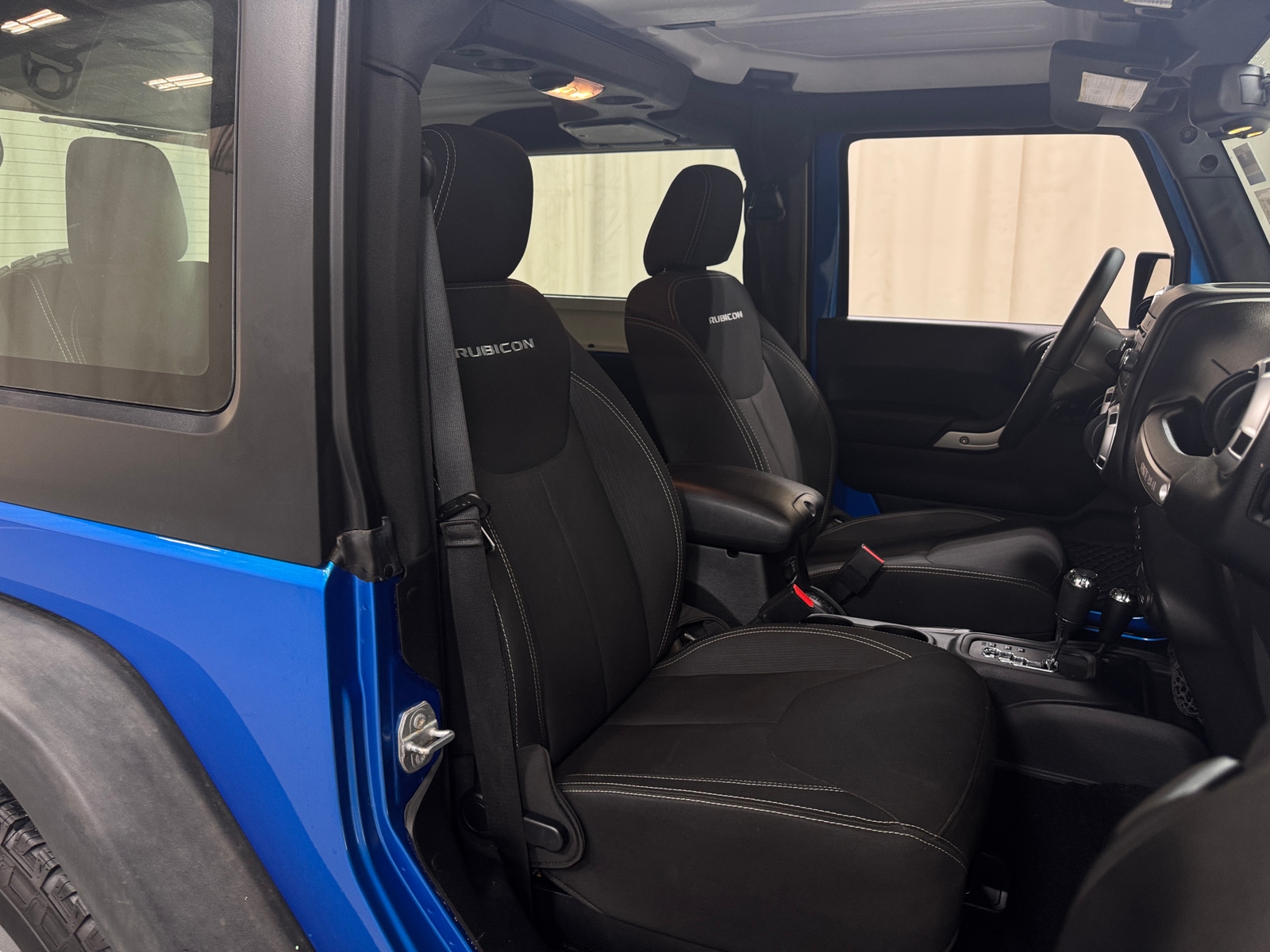 Thumbnail: 2016 Jeep Wrangler - 2