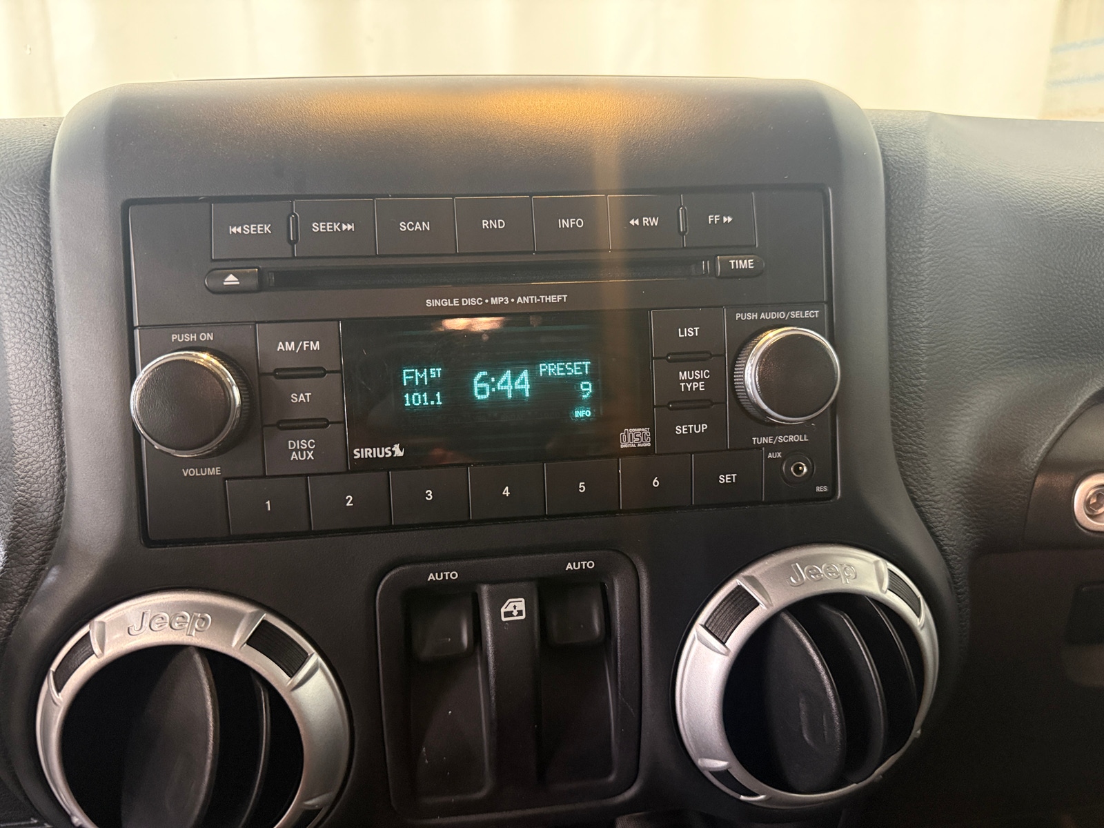 Thumbnail: 2016 Jeep Wrangler - 4