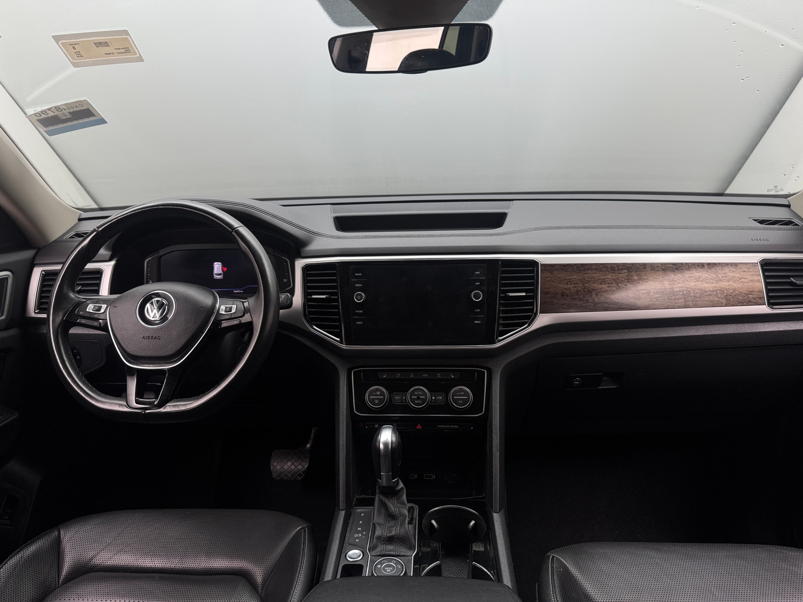Thumbnail: 2019 Volkswagen Atlas - 2