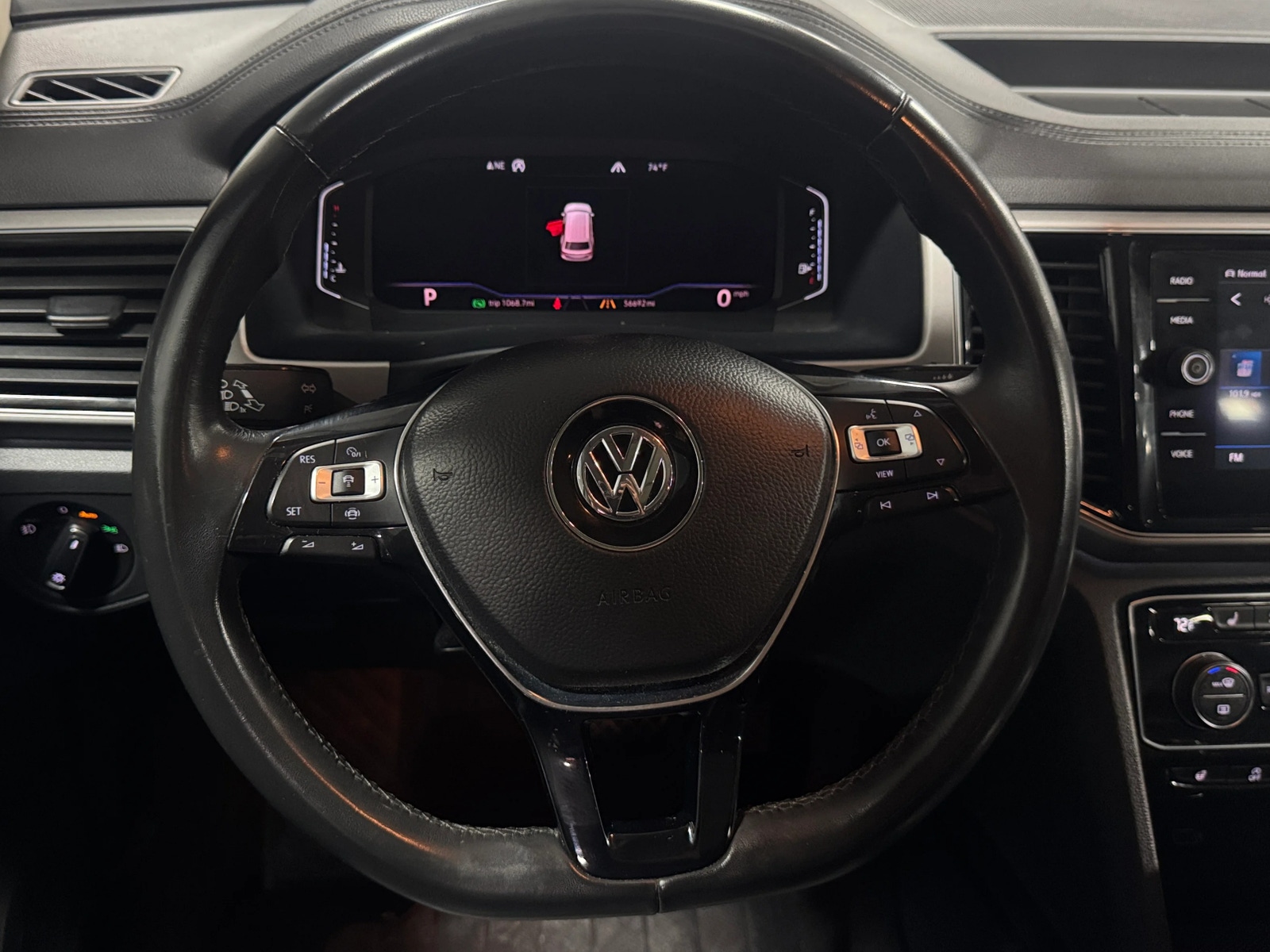 Thumbnail: 2019 Volkswagen Atlas - 4