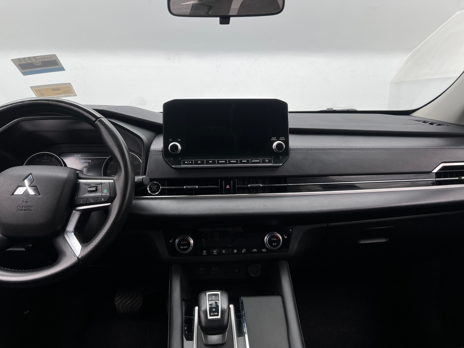 Thumbnail: 2024 Mitsubishi Outlander - 2