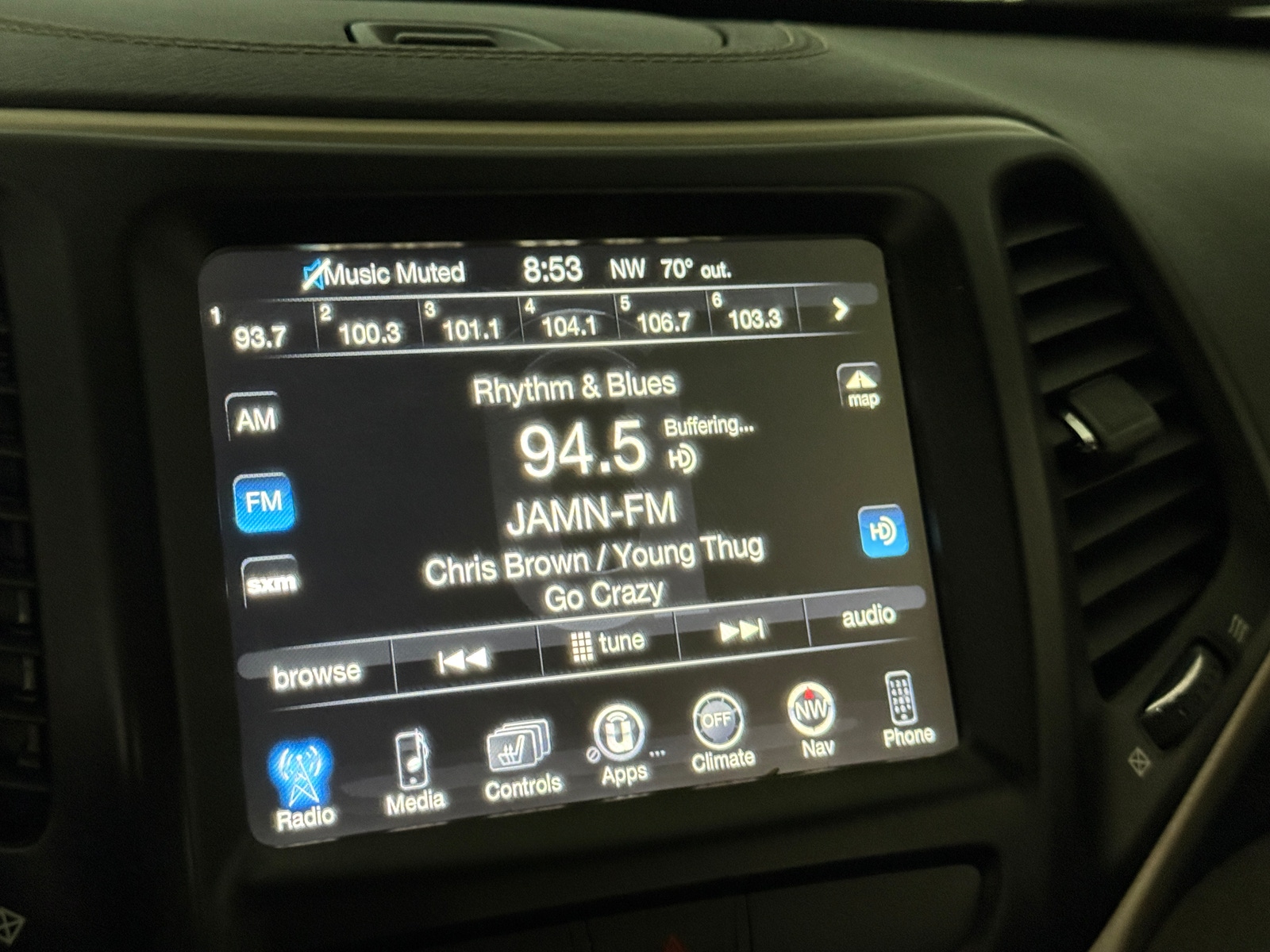 Thumbnail: 2016 Jeep Cherokee - 3