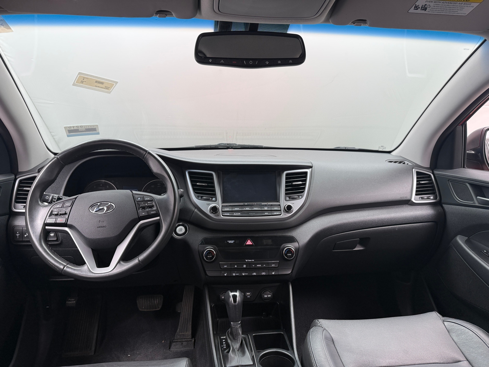 Thumbnail: 2017 Hyundai Tucson - 3