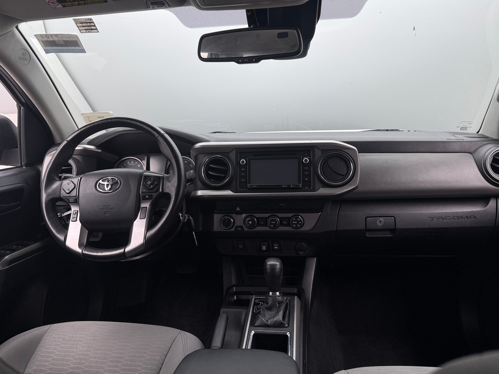 Thumbnail: 2019 Toyota Tacoma - 3