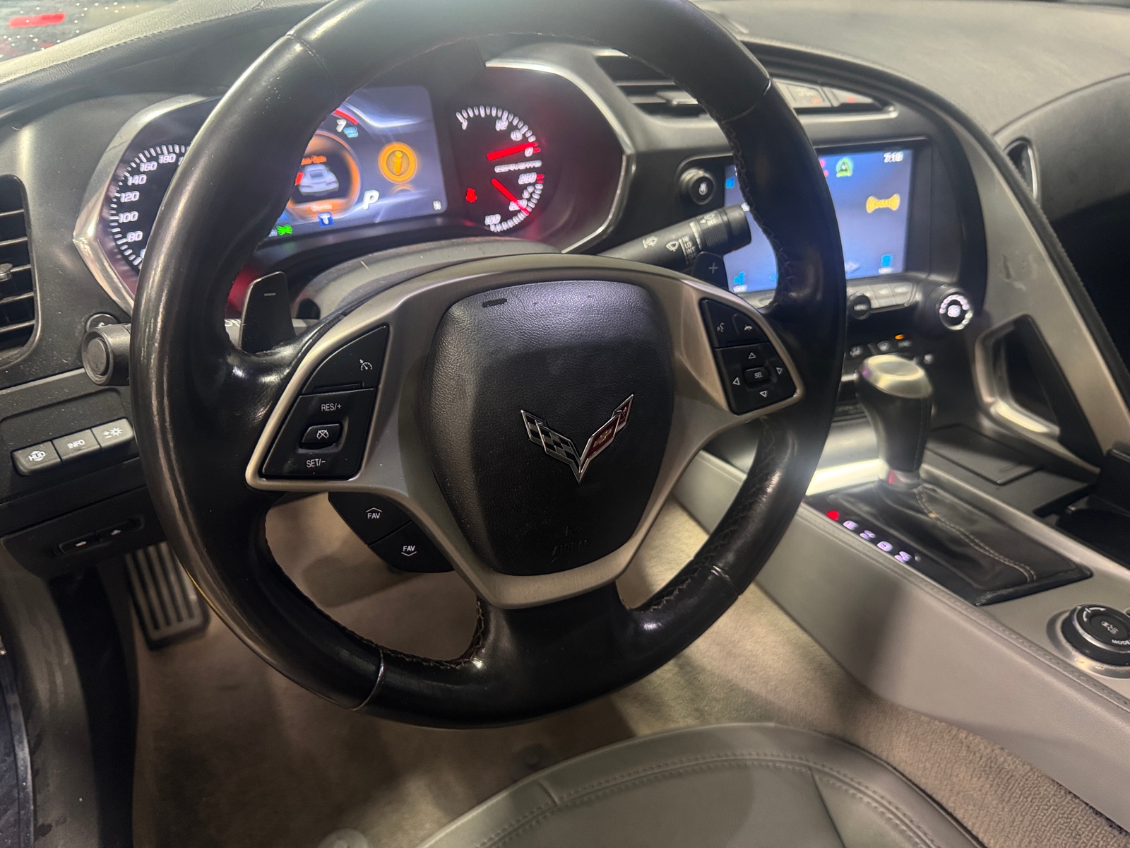 Thumbnail: 2014 Chevrolet Corvette - 3
