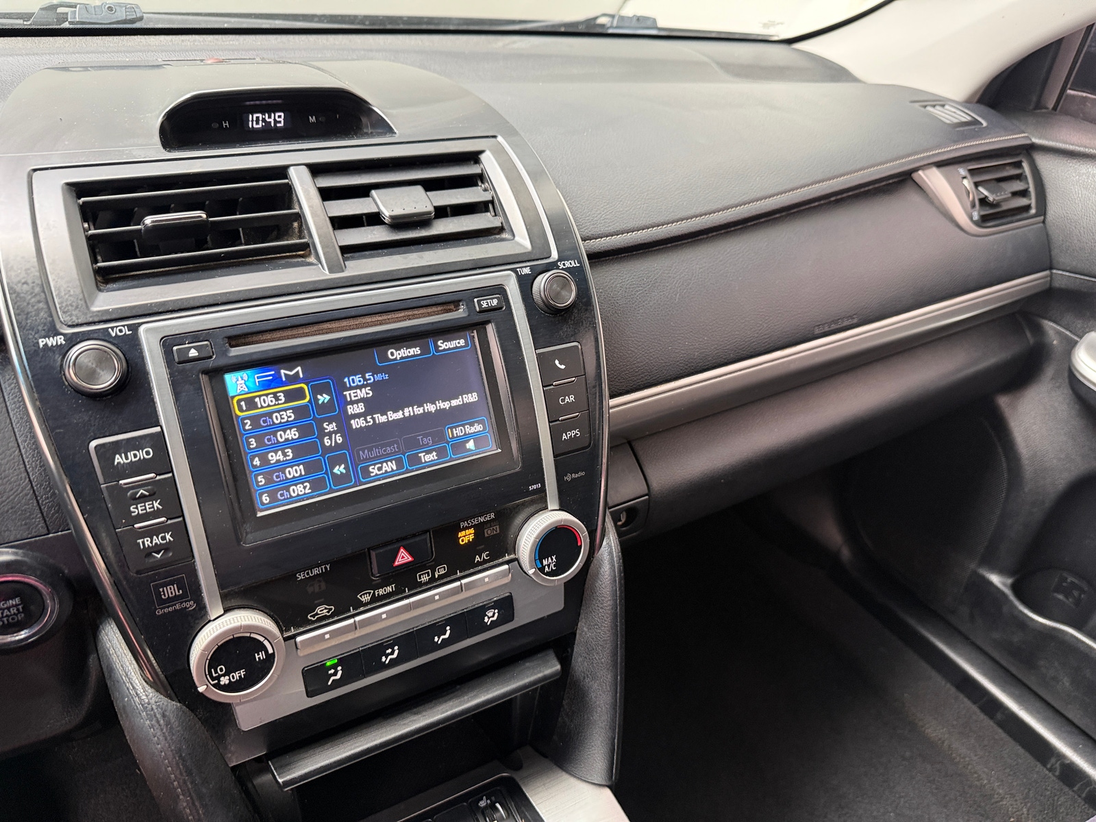 Thumbnail: 2012 Toyota Camry - 4