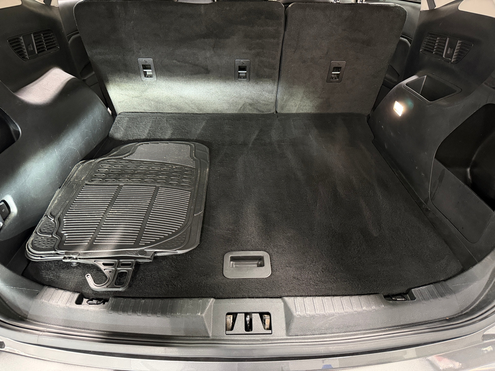 Thumbnail: 2022 Ford Edge - 7