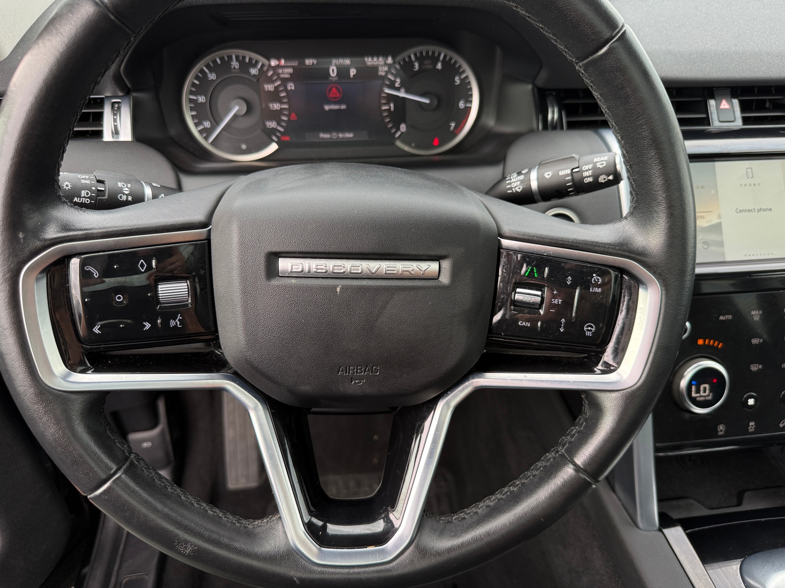 Thumbnail: 2023 Land Rover Discovery Sport - 4