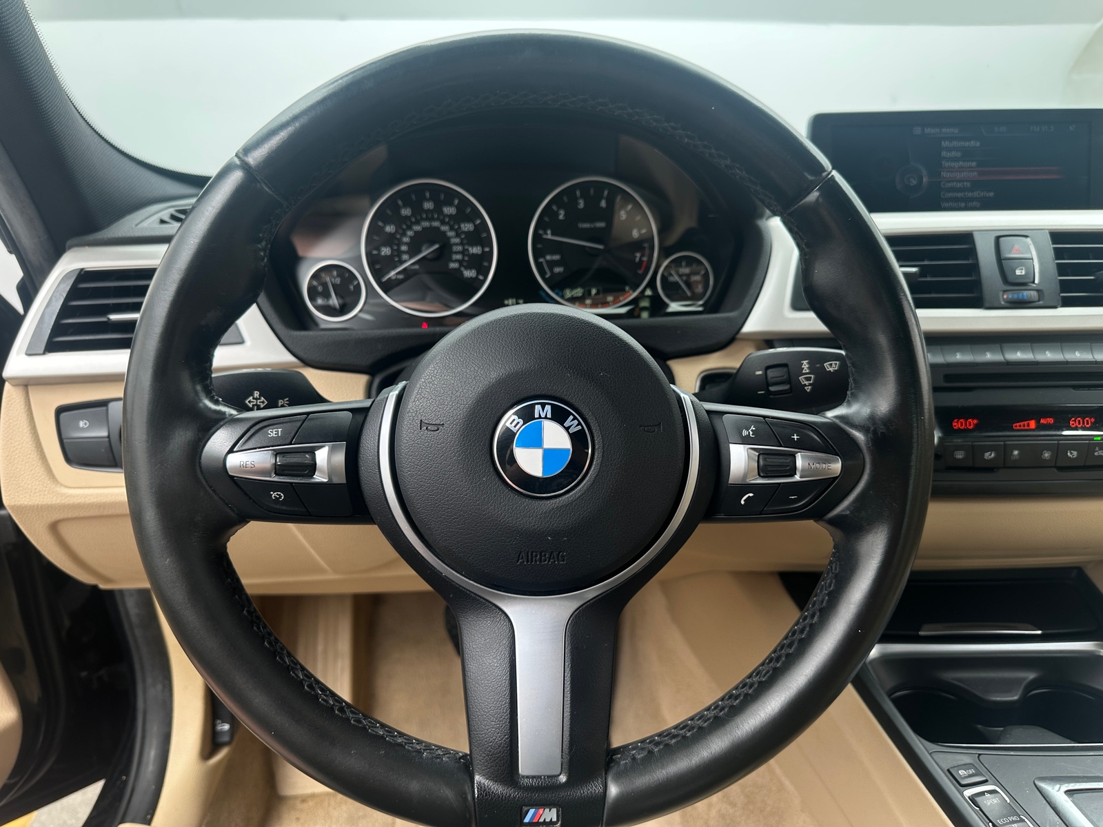 Thumbnail: 2015 BMW 3 Series - 4