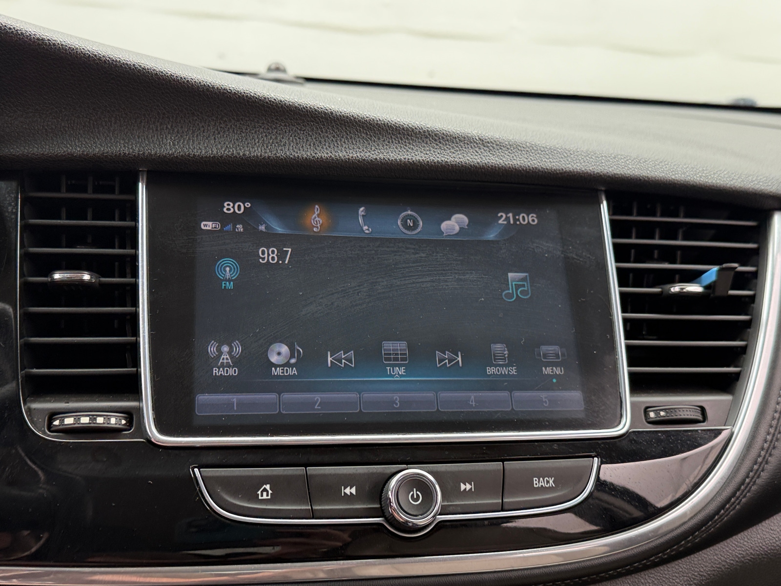Thumbnail: 2019 Buick Encore - 4