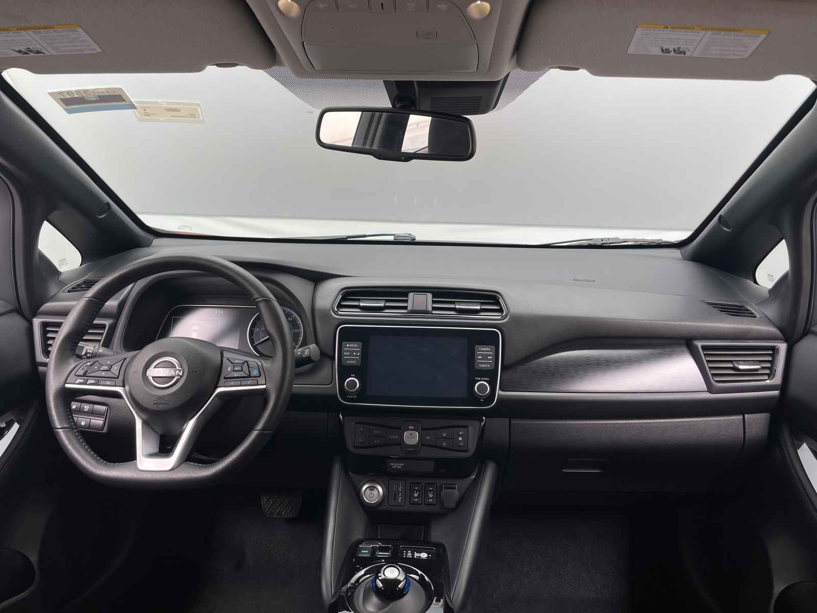 Thumbnail: 2024 Nissan Leaf - 3