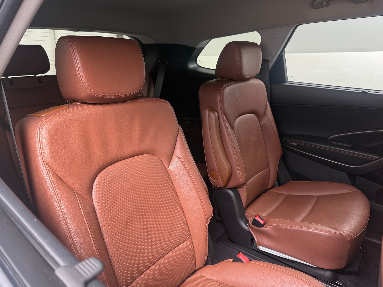 Thumbnail: 2015 Hyundai Santa Fe - 5