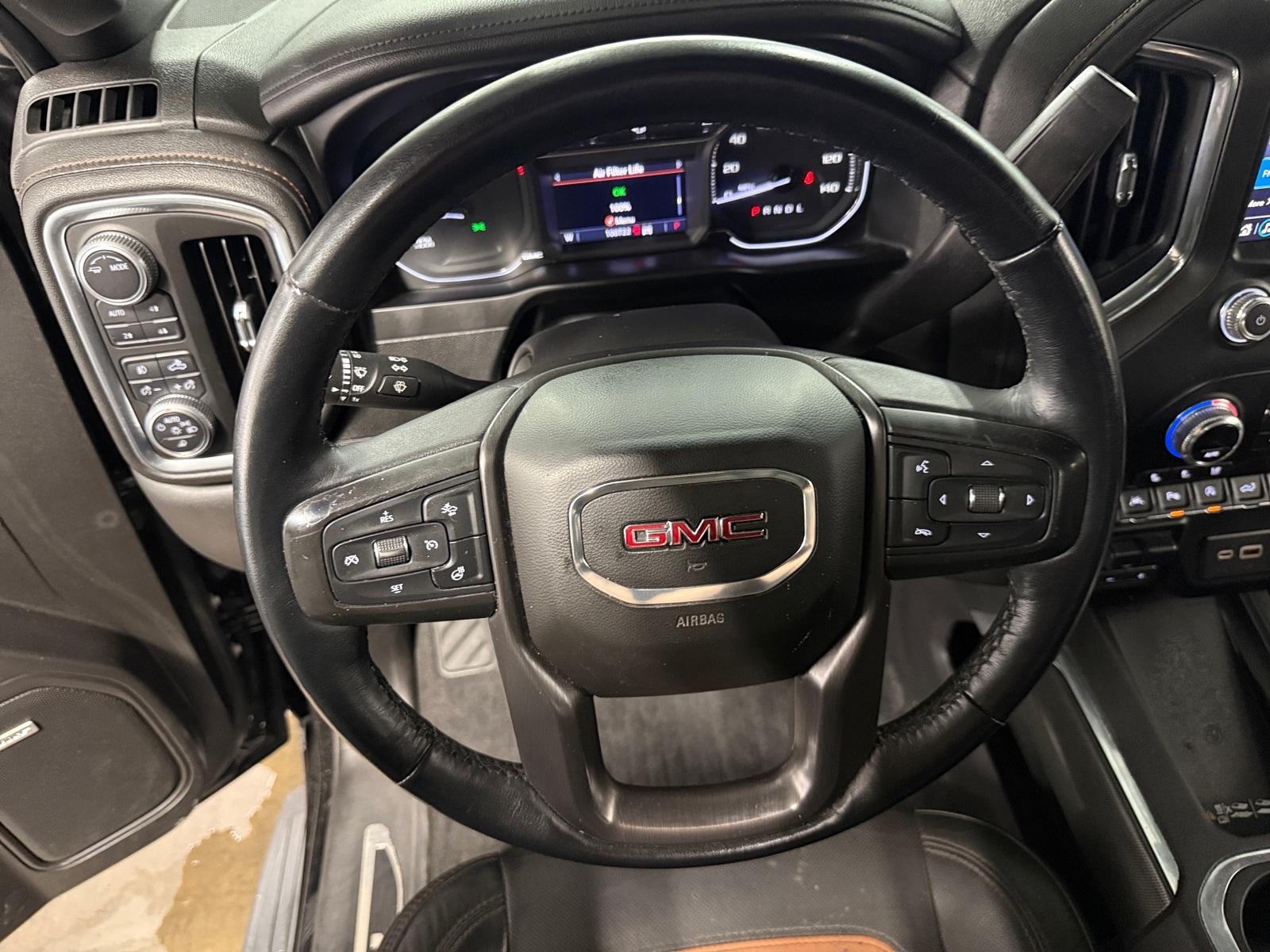 Thumbnail: 2020 GMC Sierra 1500 - 4