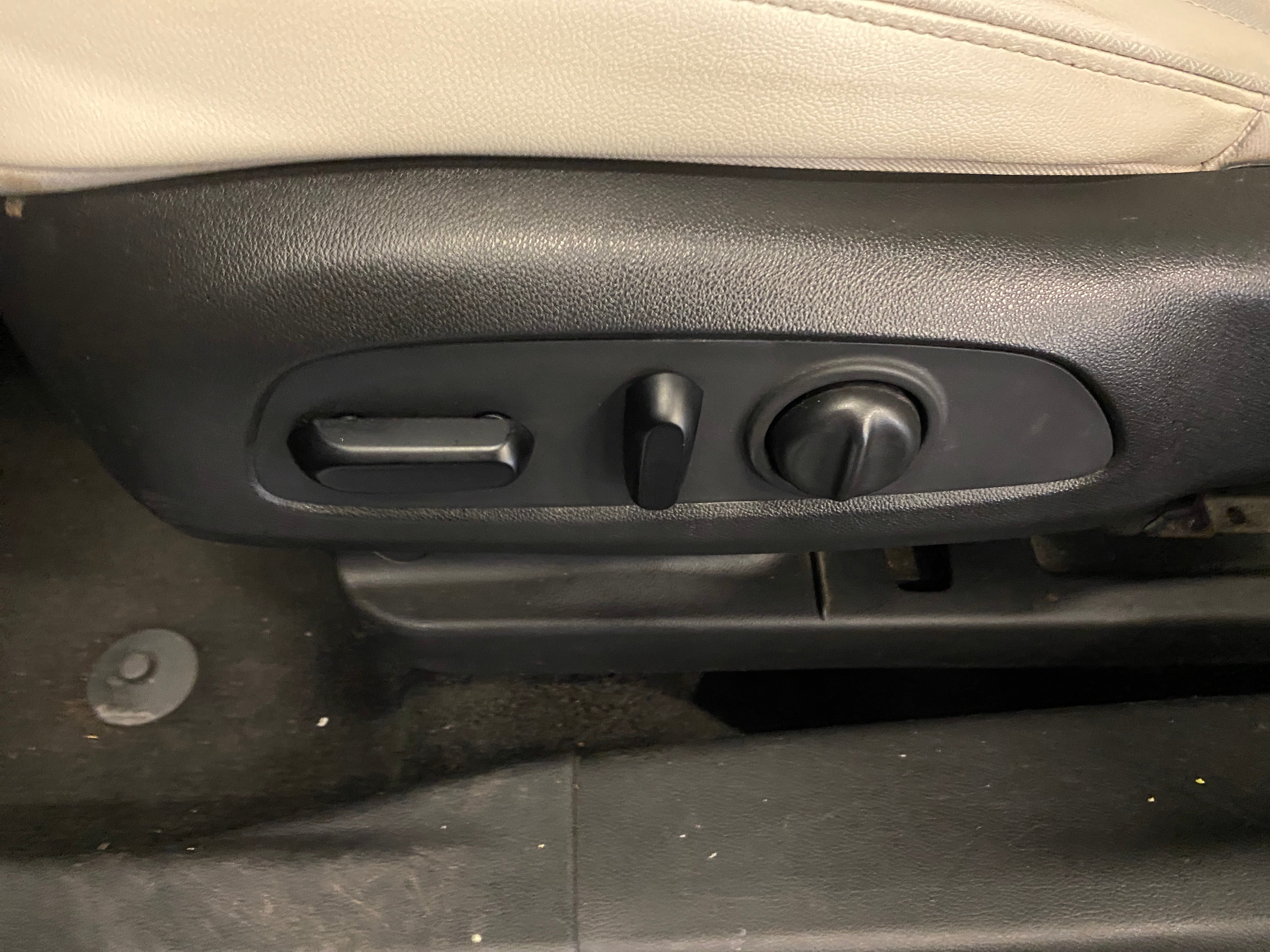 2021 Buick Encore GX Select - Photo 2
