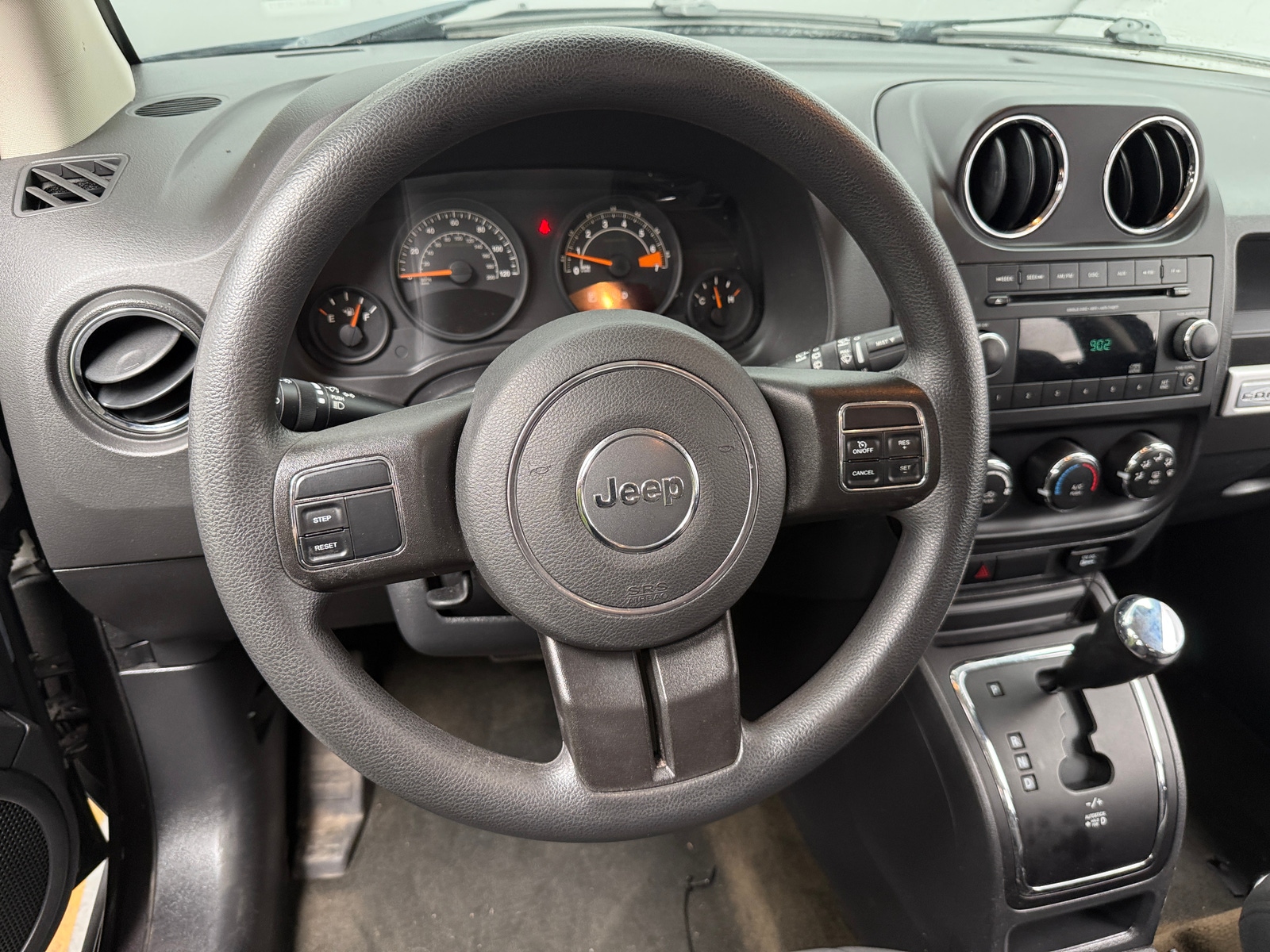 Thumbnail: 2014 Jeep Compass - 5