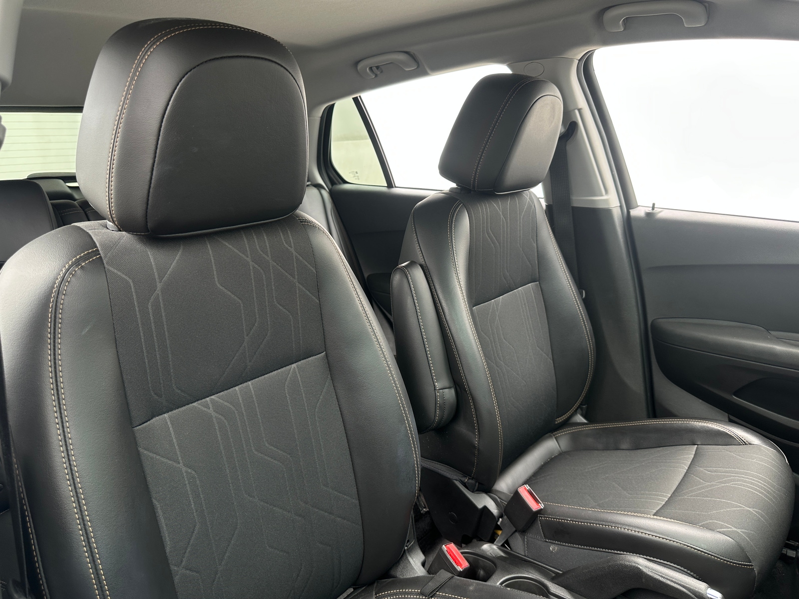 Thumbnail: 2019 Chevrolet Trax - 2