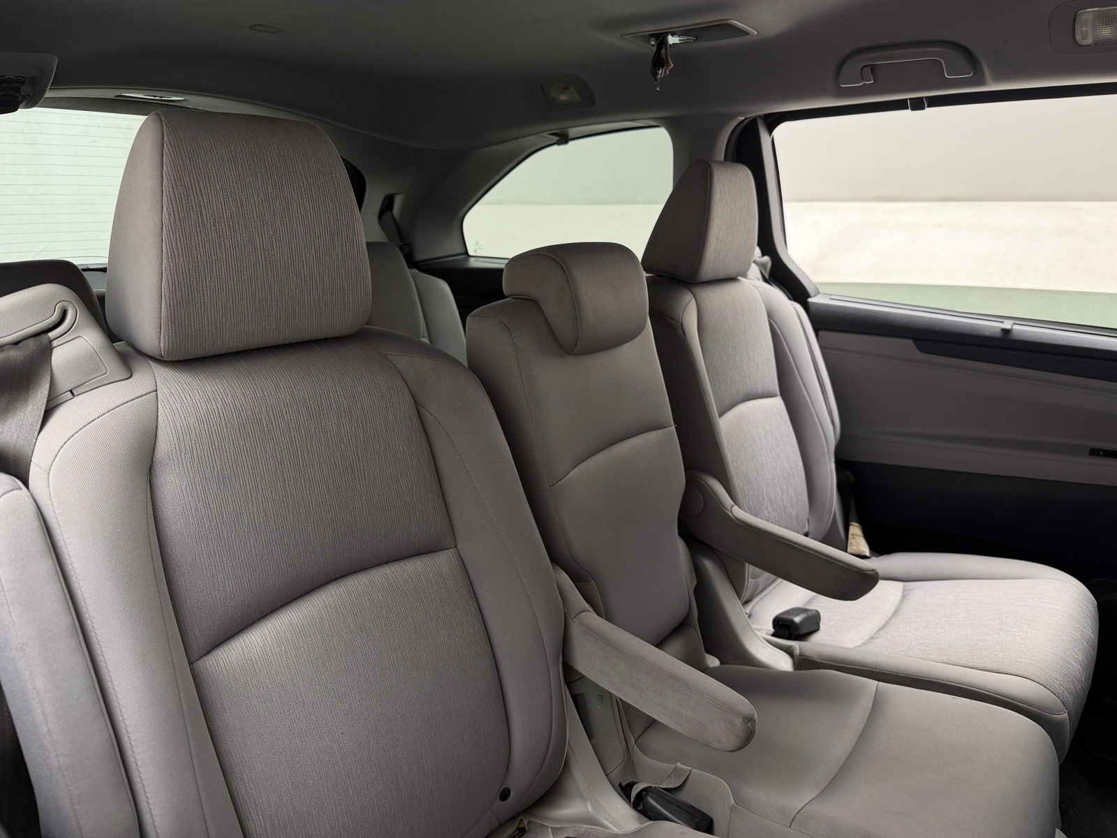 Thumbnail: 2019 Honda Odyssey - 6