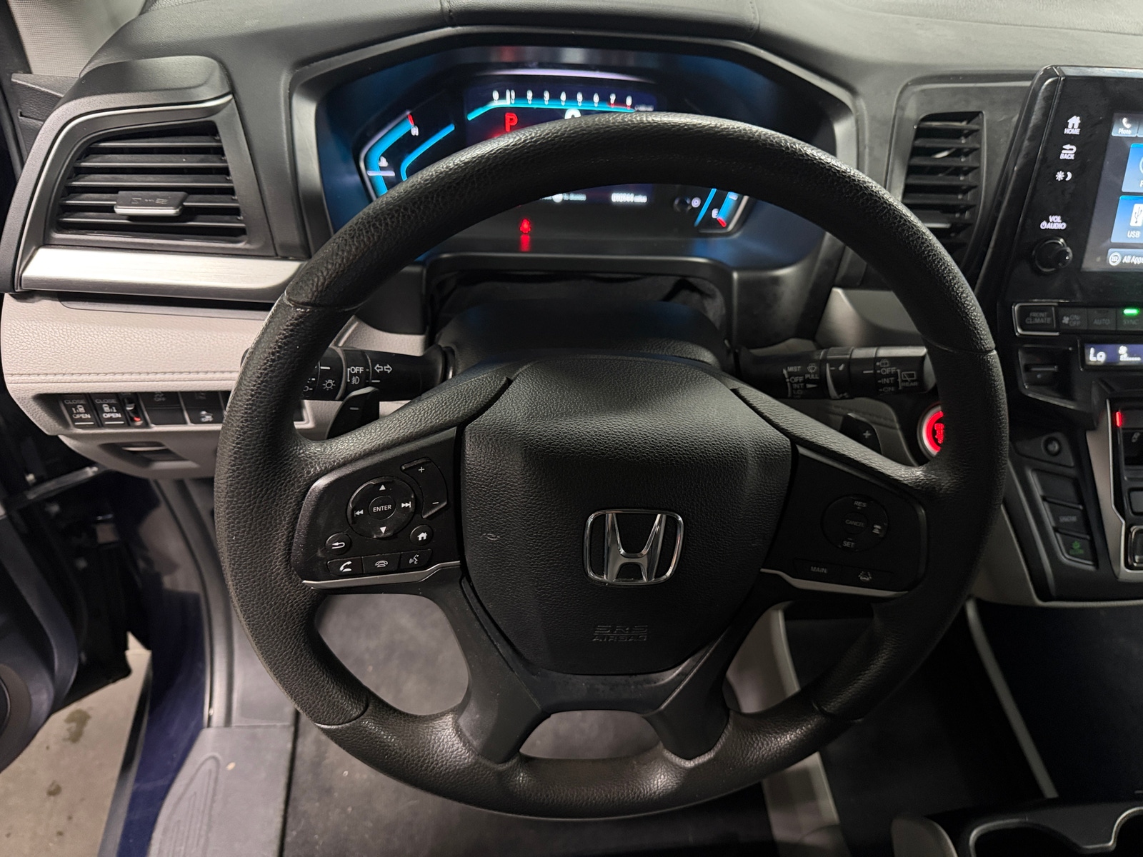 Thumbnail: 2019 Honda Odyssey - 5