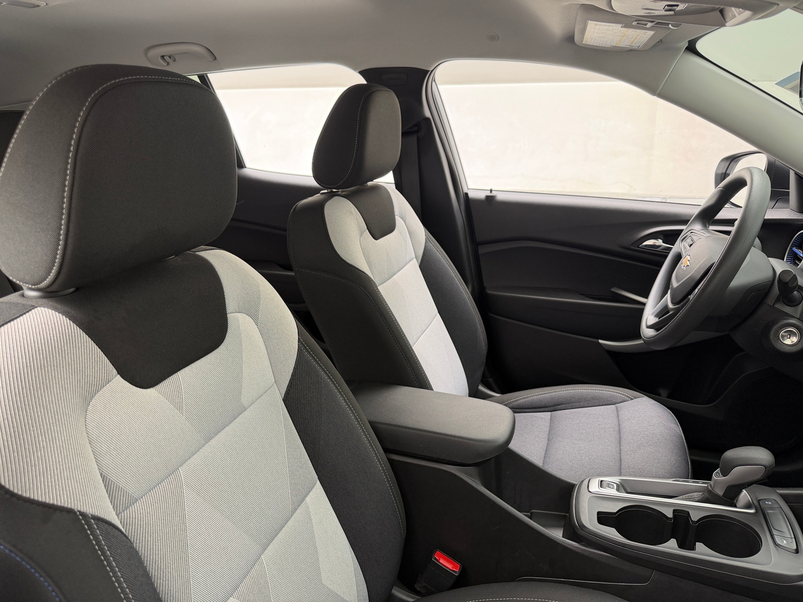 Thumbnail: 2026 Chevrolet Trax - 2