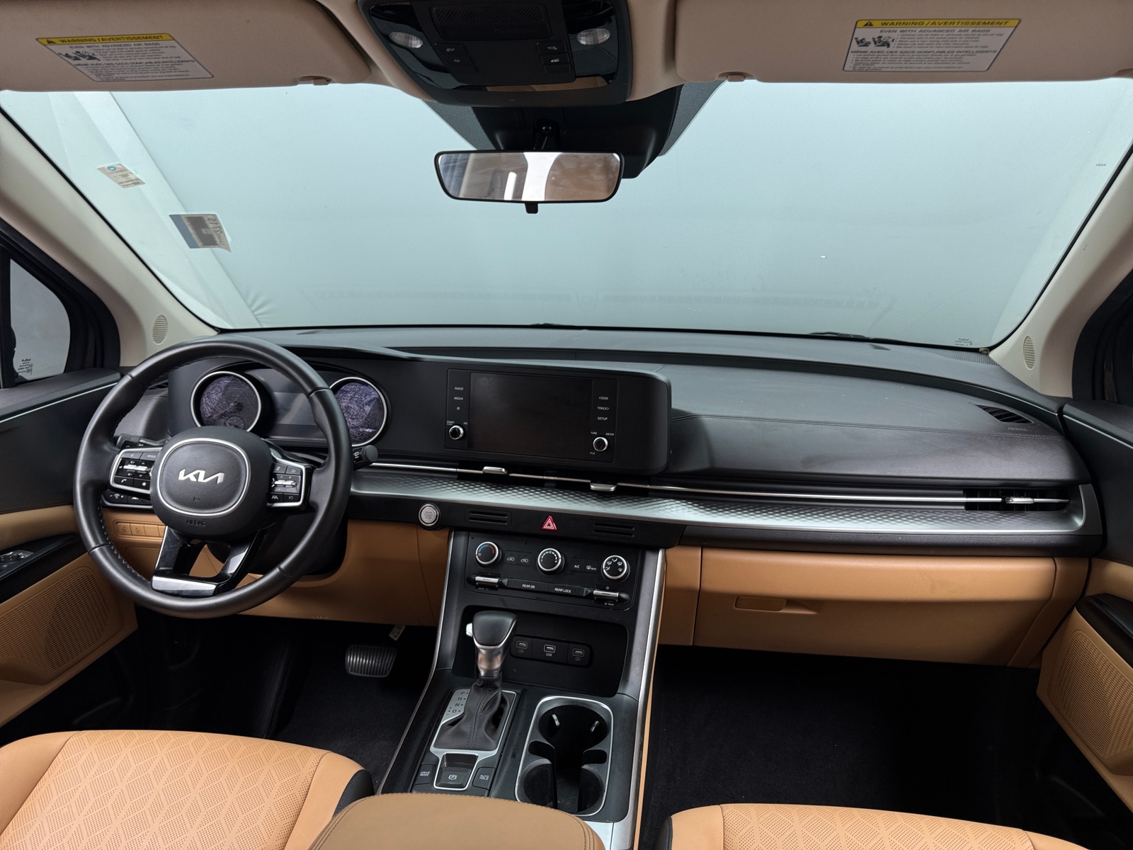 Thumbnail: 2023 Kia Carnival - 2