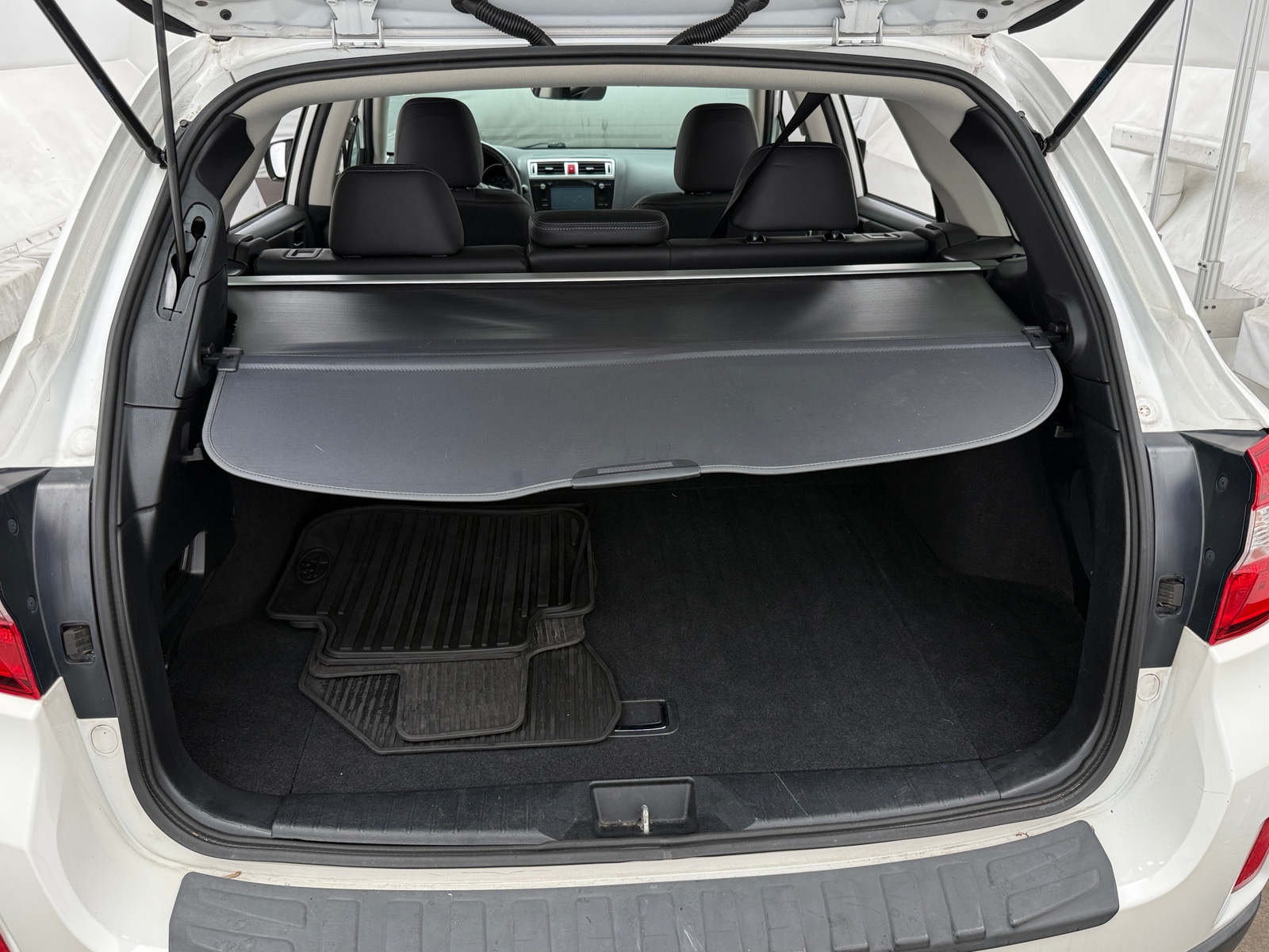 Thumbnail: 2017 Subaru Outback - 6