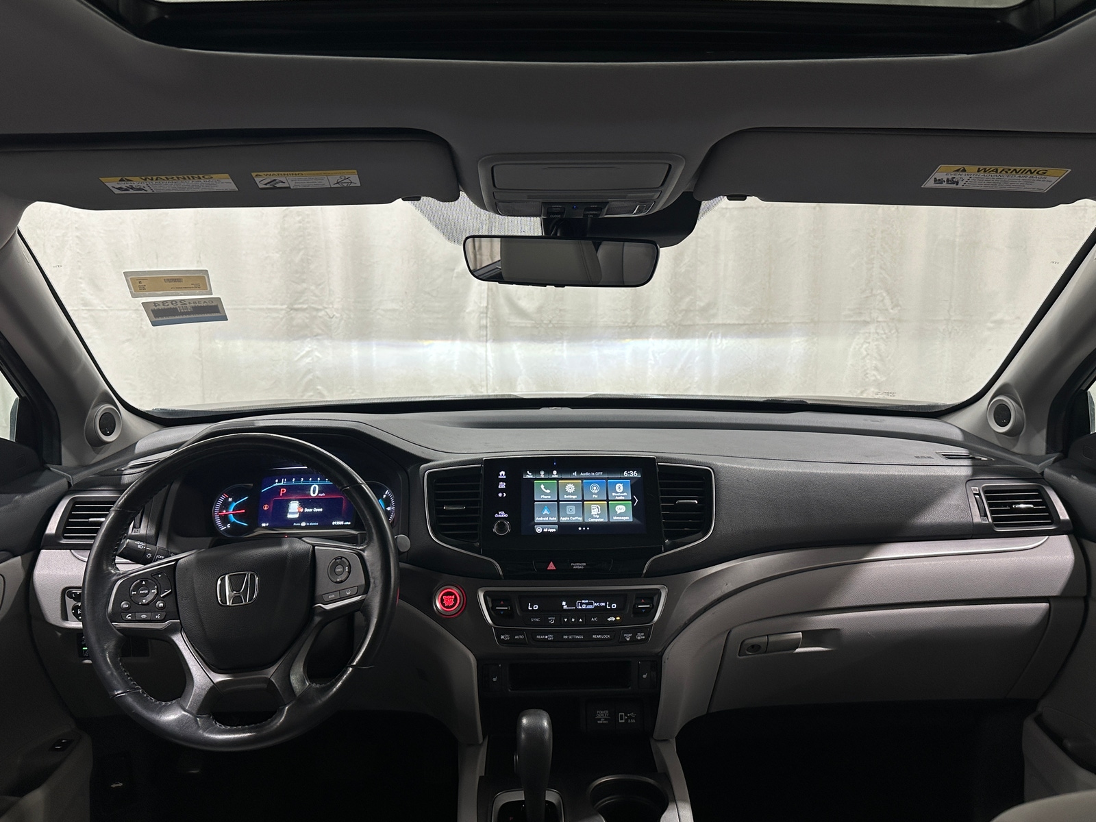 Thumbnail: 2019 Honda Pilot - 2
