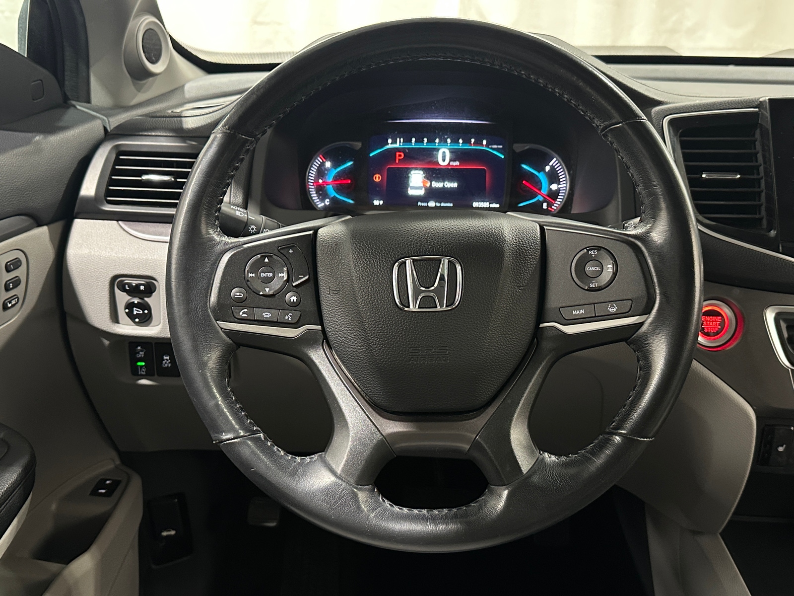 Thumbnail: 2019 Honda Pilot - 4
