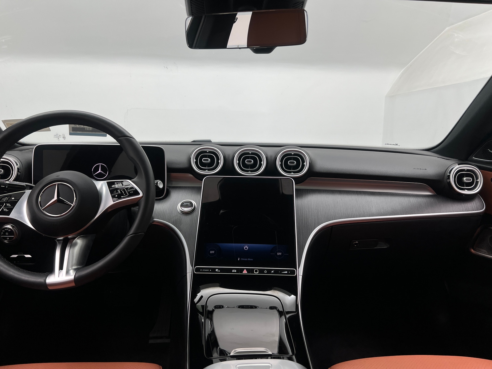 Thumbnail: 2025 Mercedes-Benz C-Class - 2