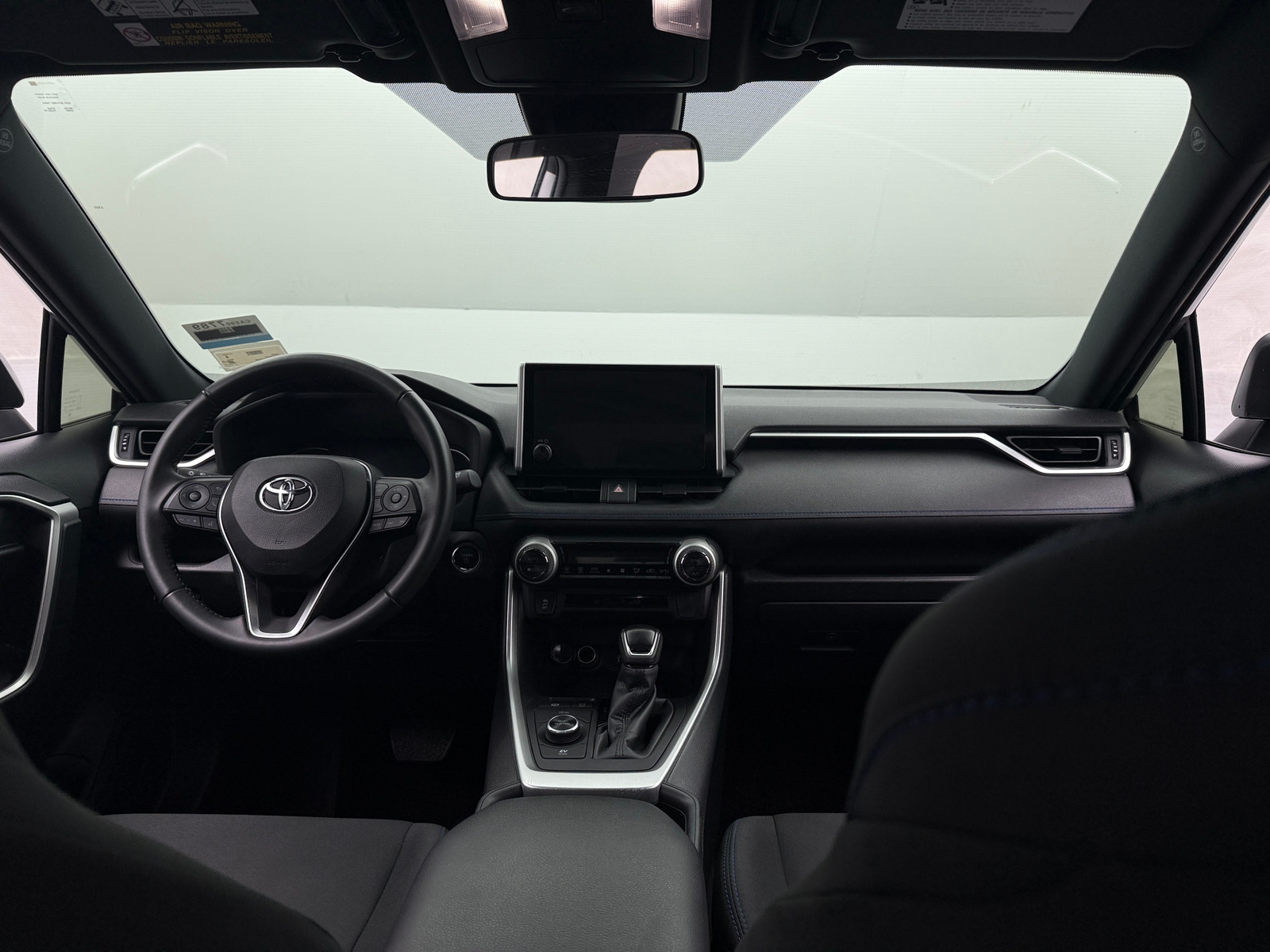 Thumbnail: 2023 Toyota RAV4 - 3