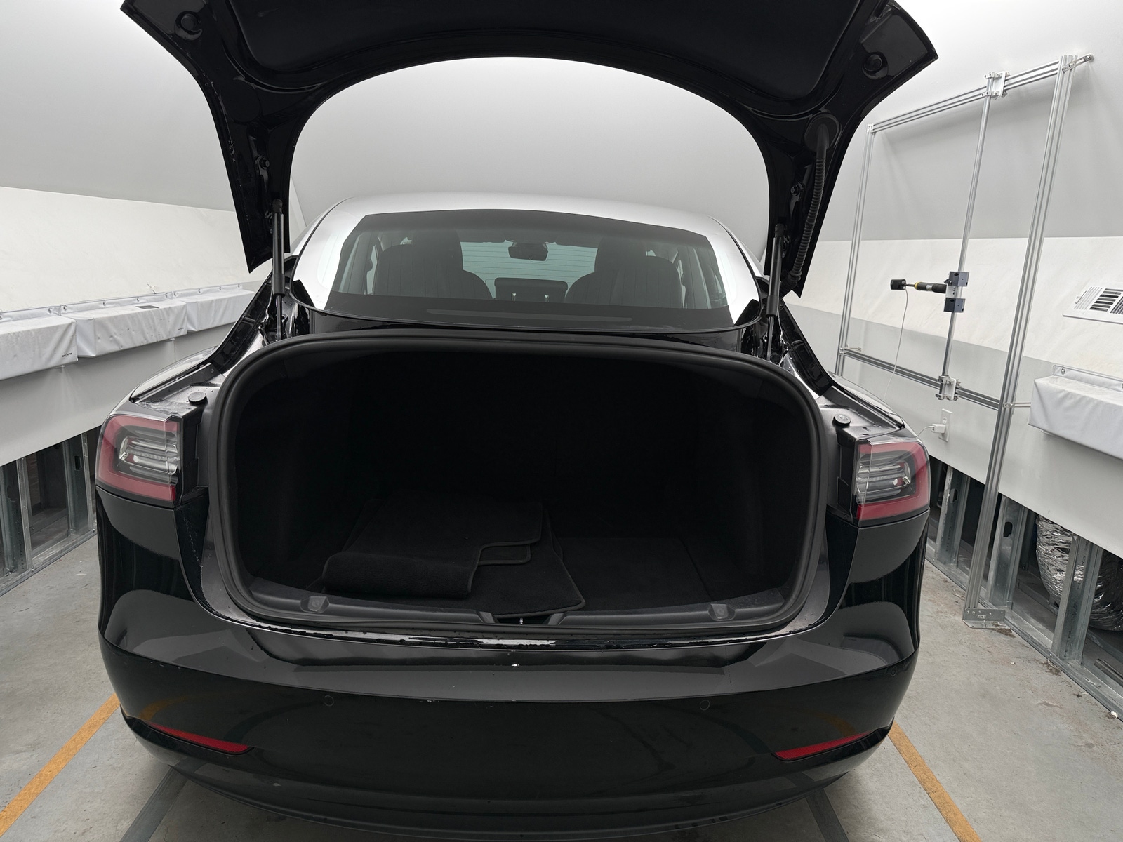 Thumbnail: 2020 Tesla Model 3 - 6
