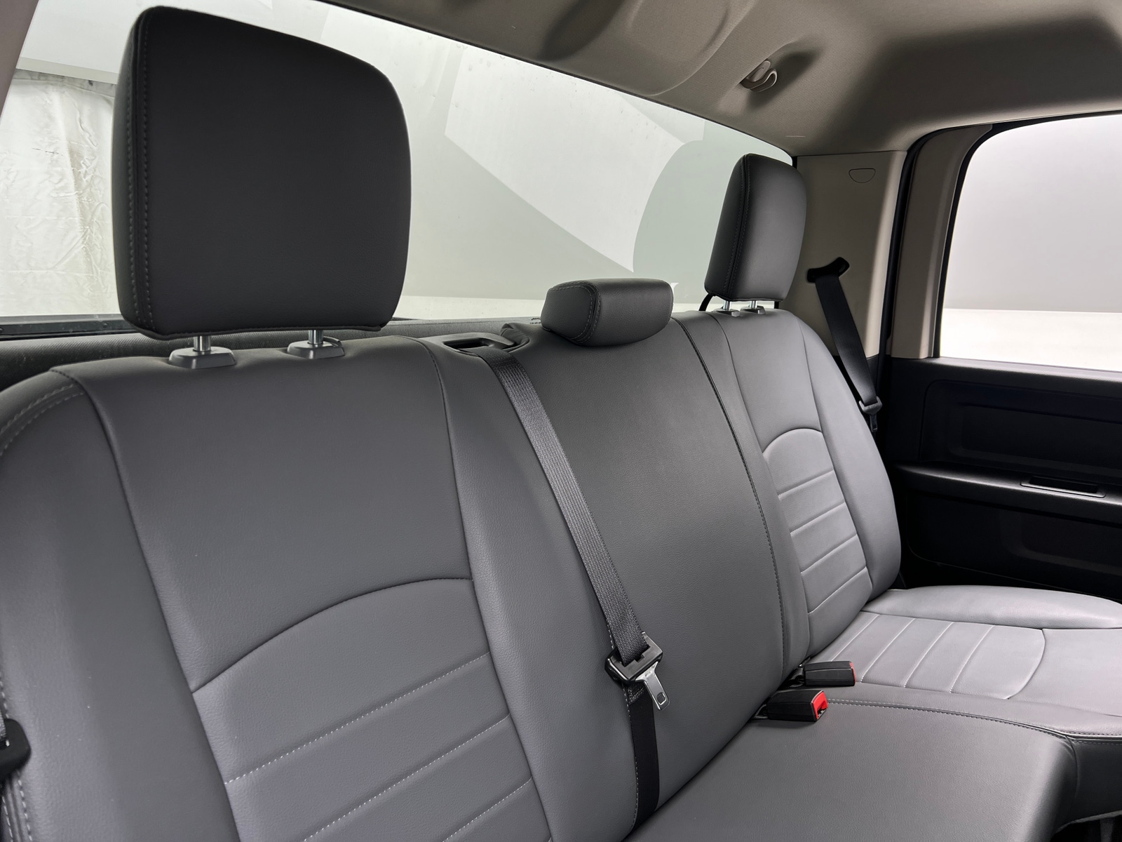 Thumbnail: 2019 RAM 1500 Classic - 6