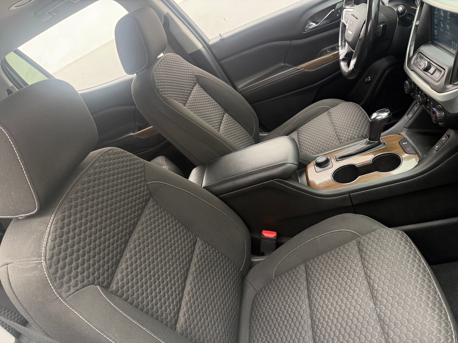 Thumbnail: 2018 GMC Acadia - 2