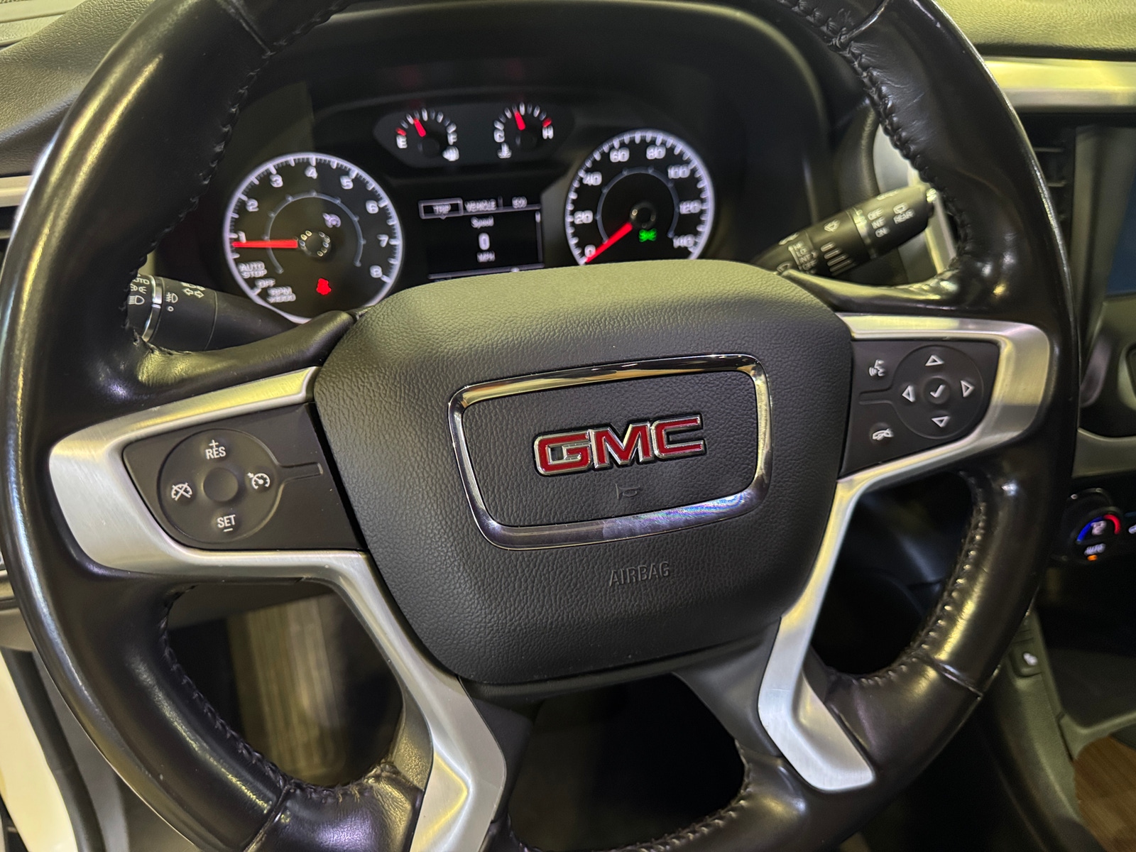 Thumbnail: 2018 GMC Acadia - 5