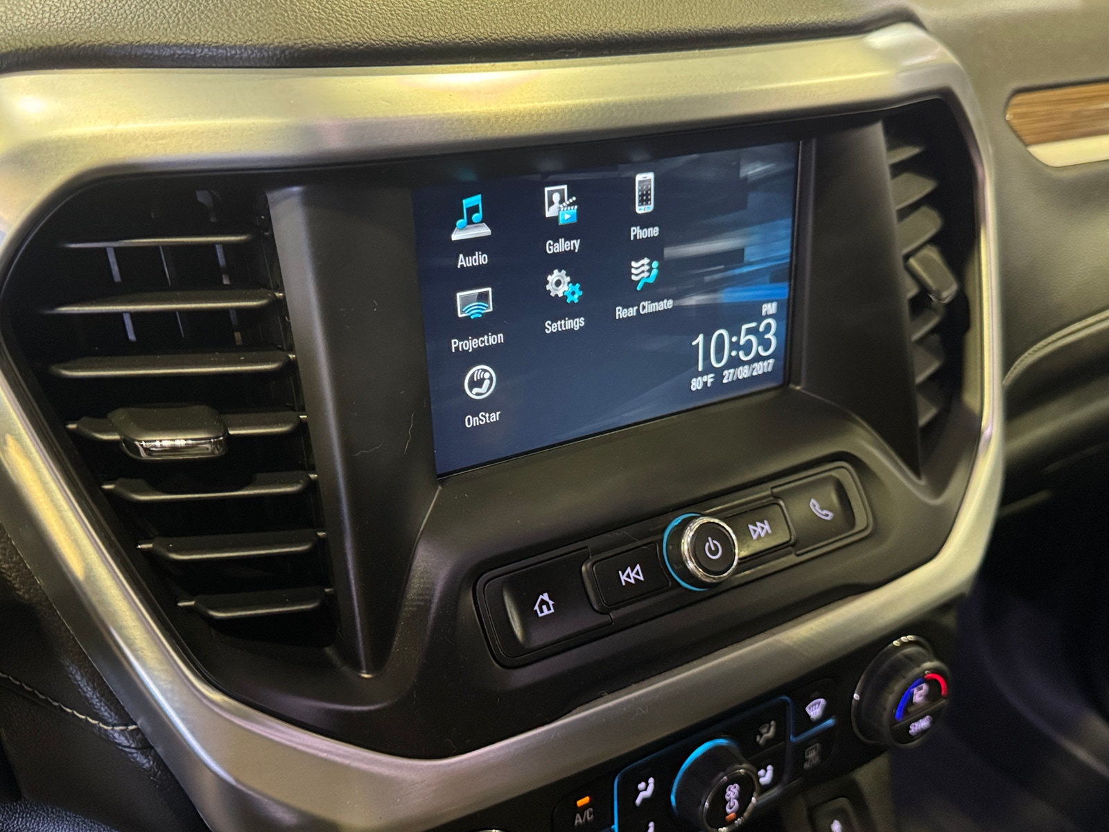 Thumbnail: 2018 GMC Acadia - 4