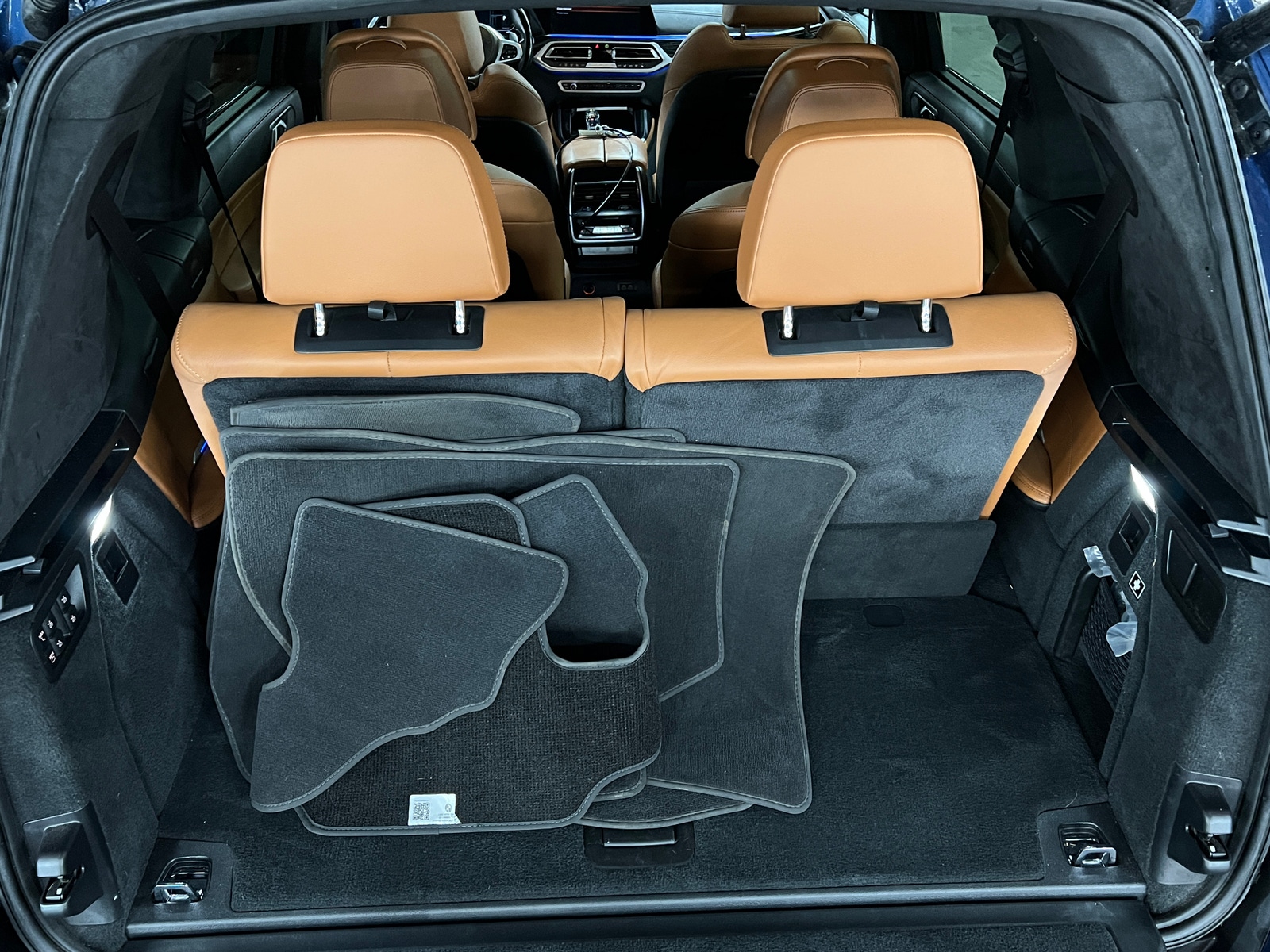 Thumbnail: 2022 BMW X7 - 6