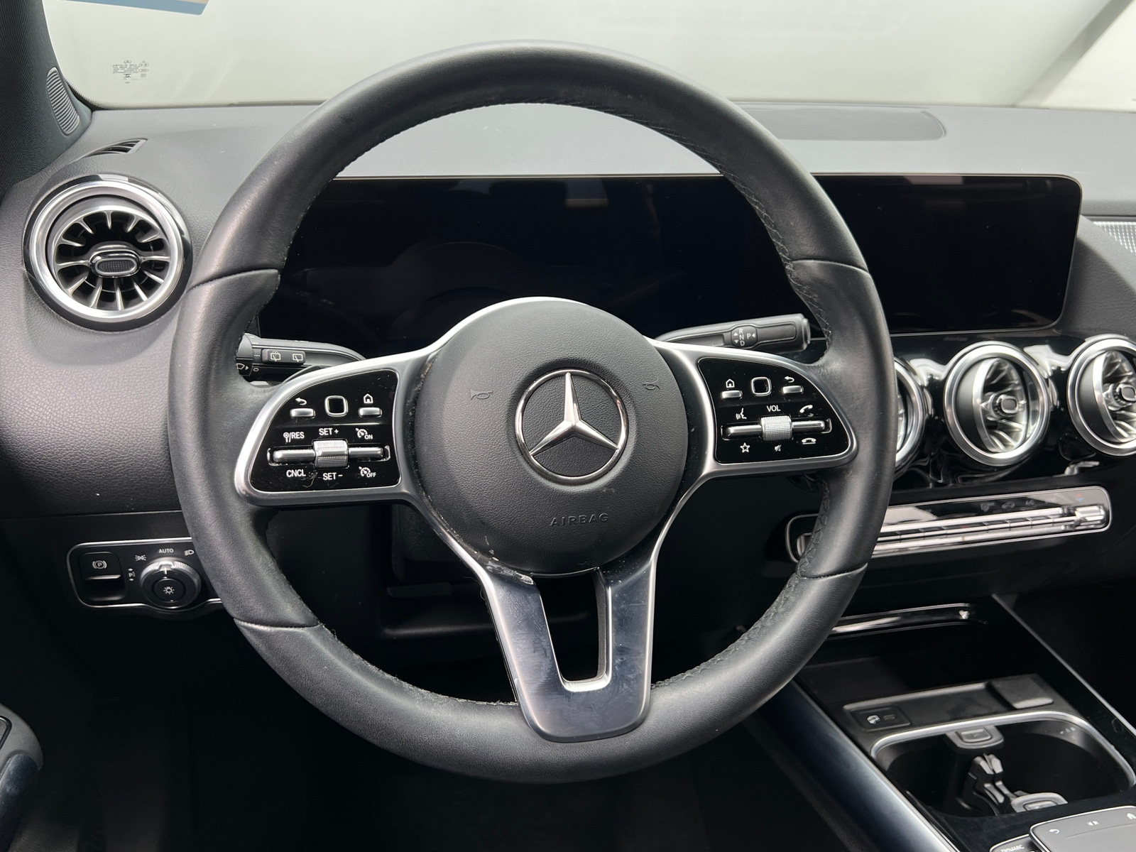 Thumbnail: 2023 Mercedes-Benz GLA - 4