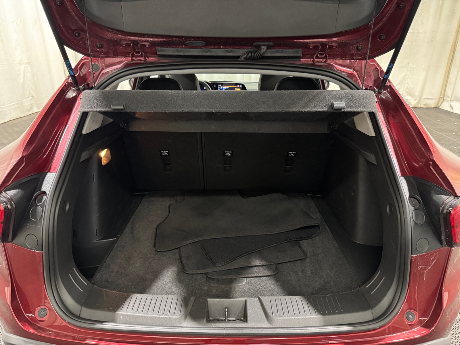 Thumbnail: 2025 Chevrolet Trax - 7
