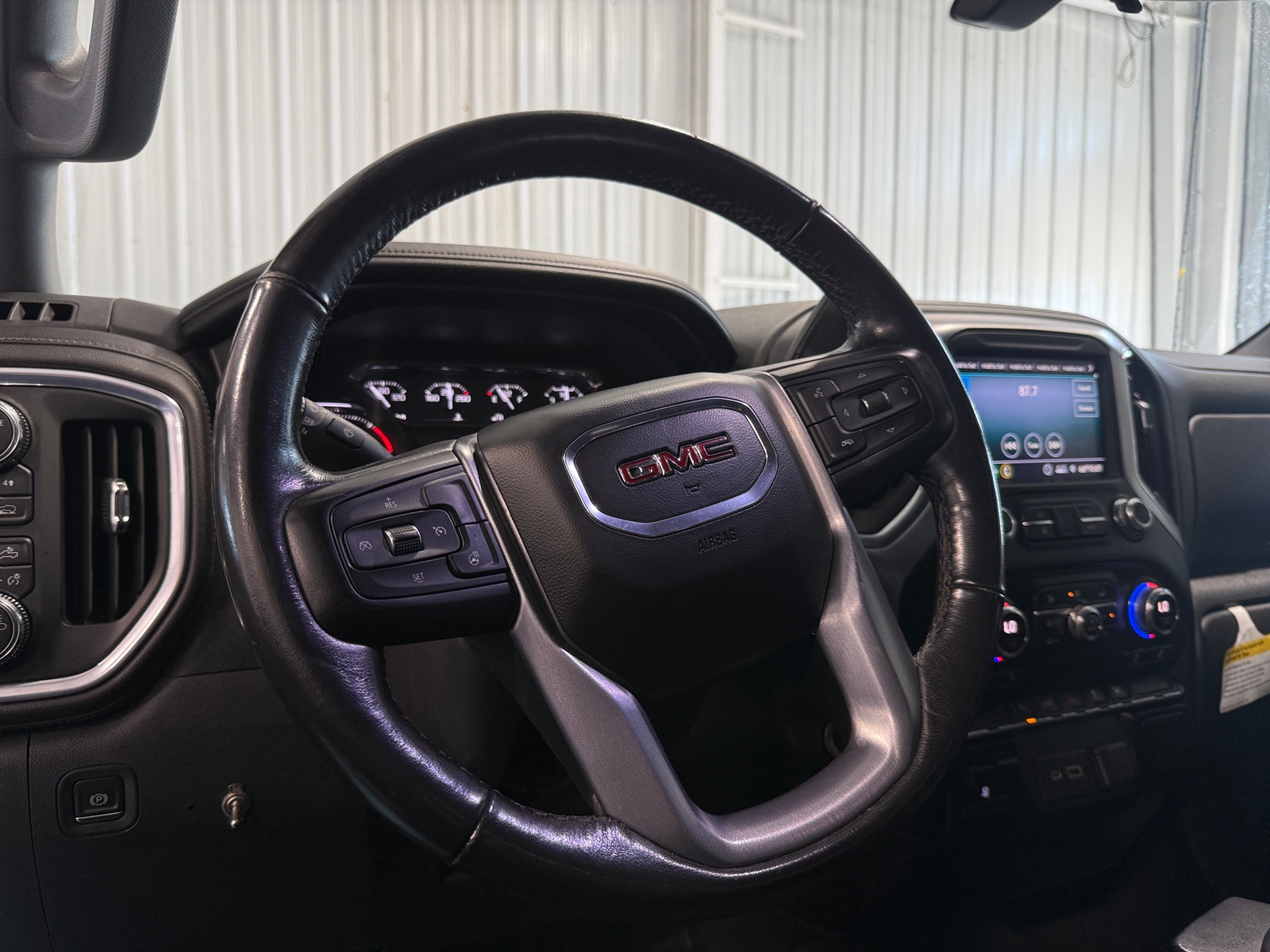 Thumbnail: 2021 GMC Sierra 1500 - 5