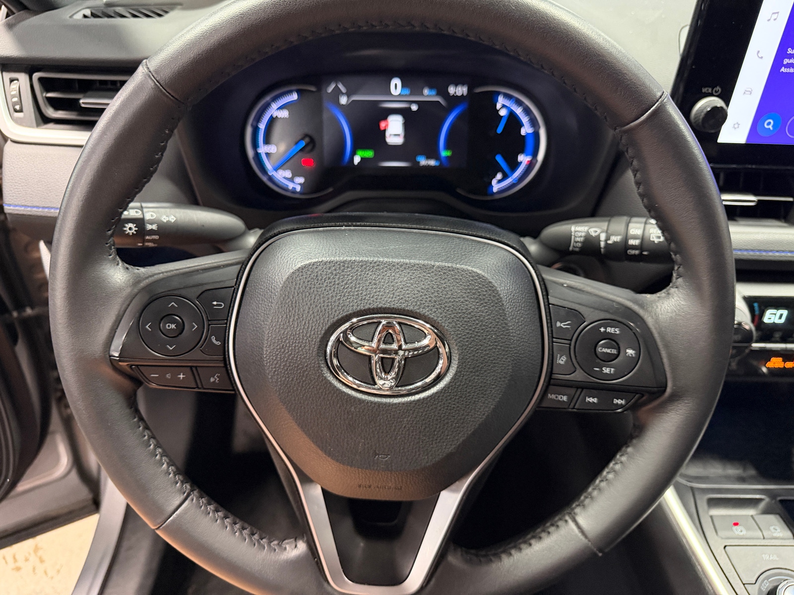 Thumbnail: 2024 Toyota RAV4 - 4