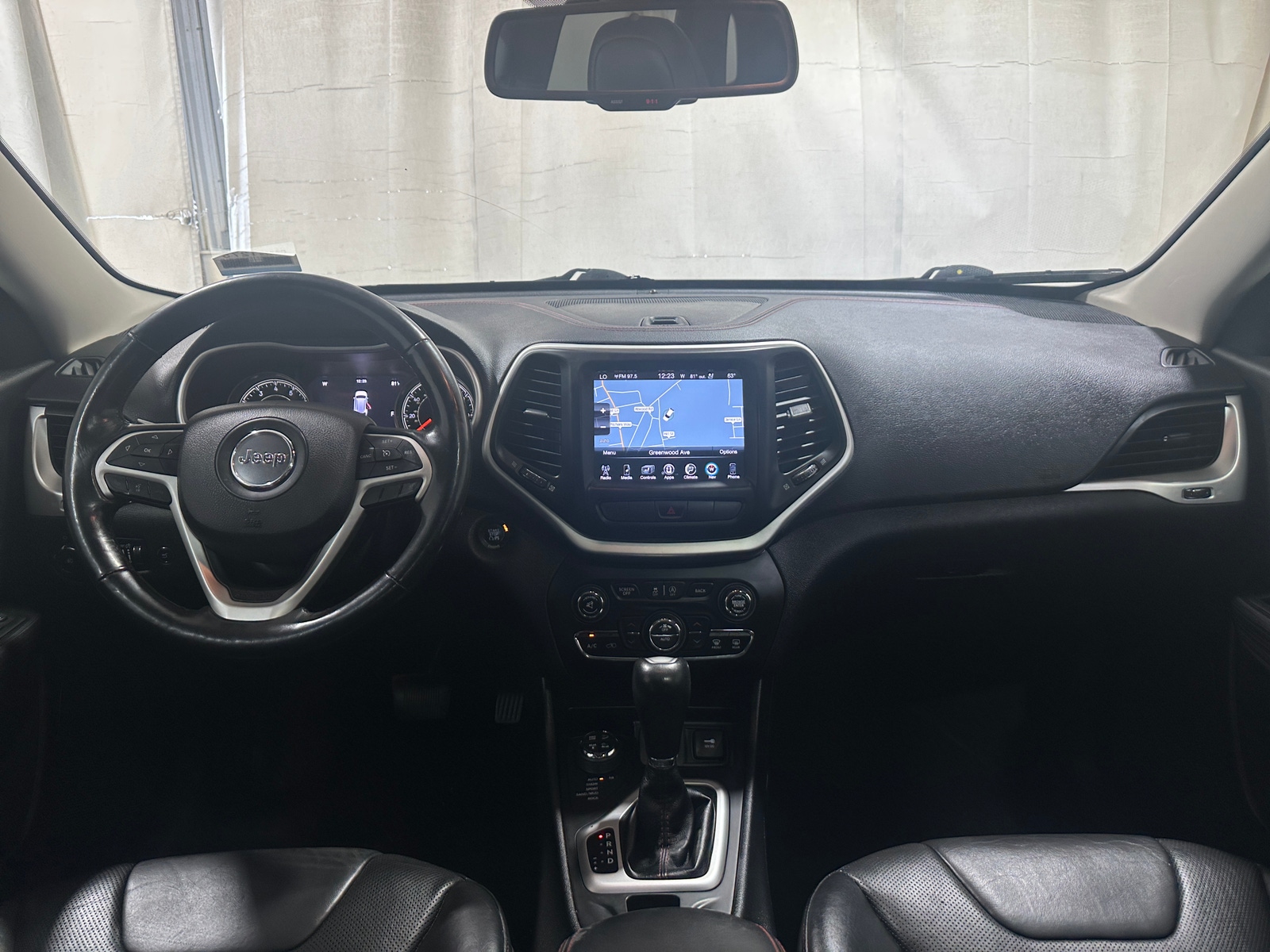 Thumbnail: 2015 Jeep Cherokee - 2