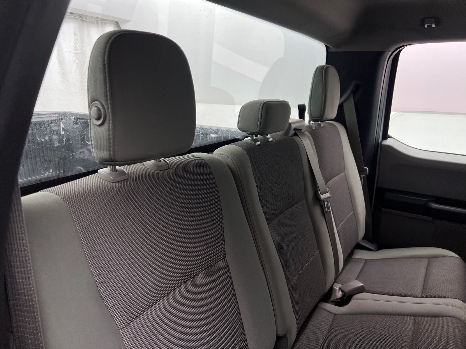 Thumbnail: 2015 Ford Econoline - 6
