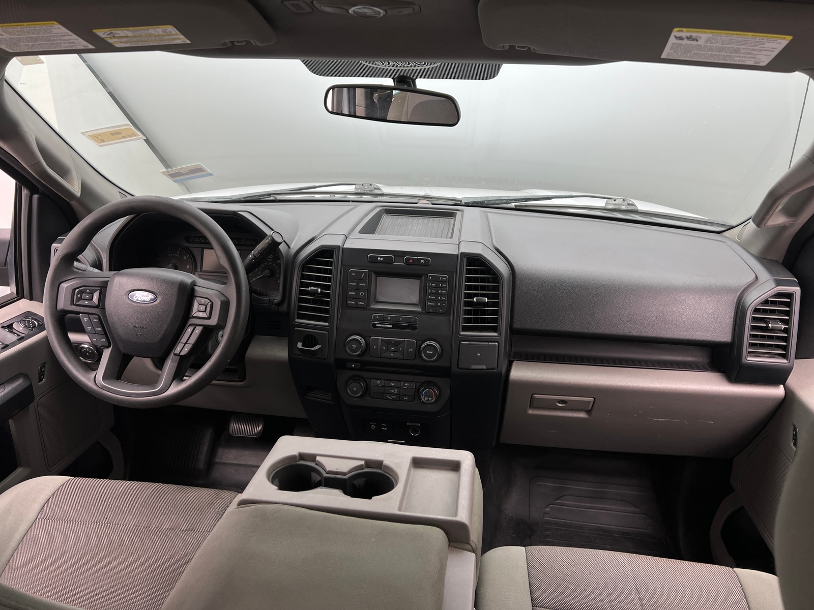 Thumbnail: 2015 Ford Econoline - 3