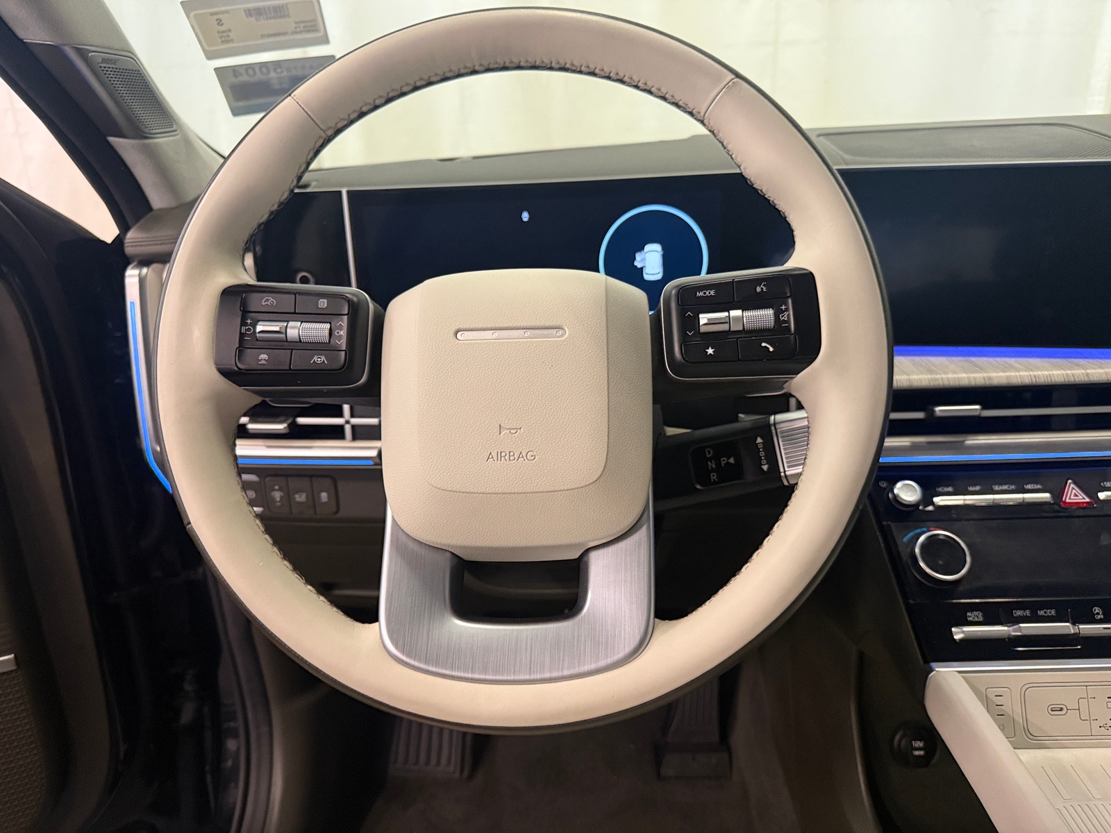 Thumbnail: 2025 Hyundai Santa Fe - 4