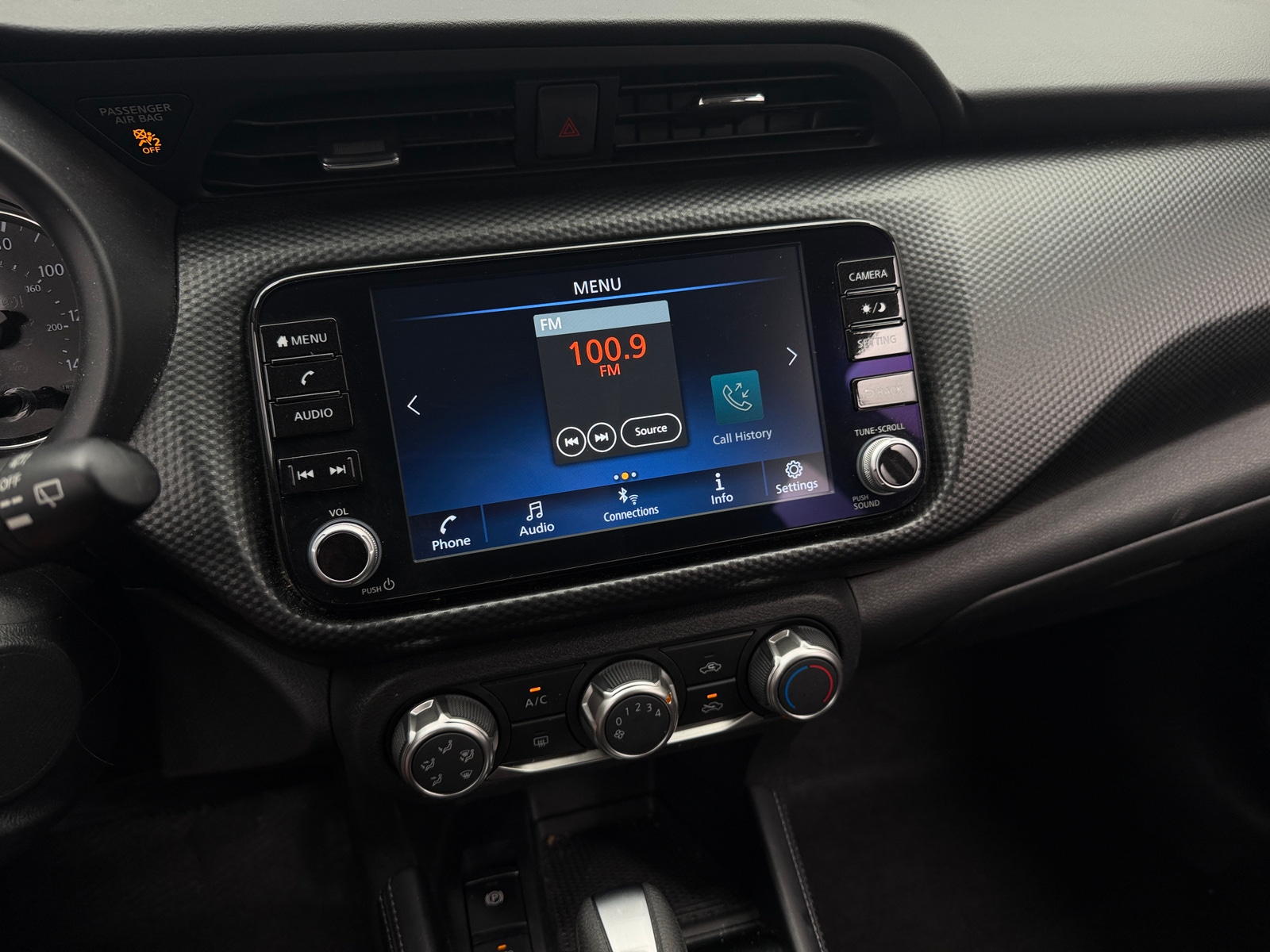 Thumbnail: 2024 Nissan Kicks - 4