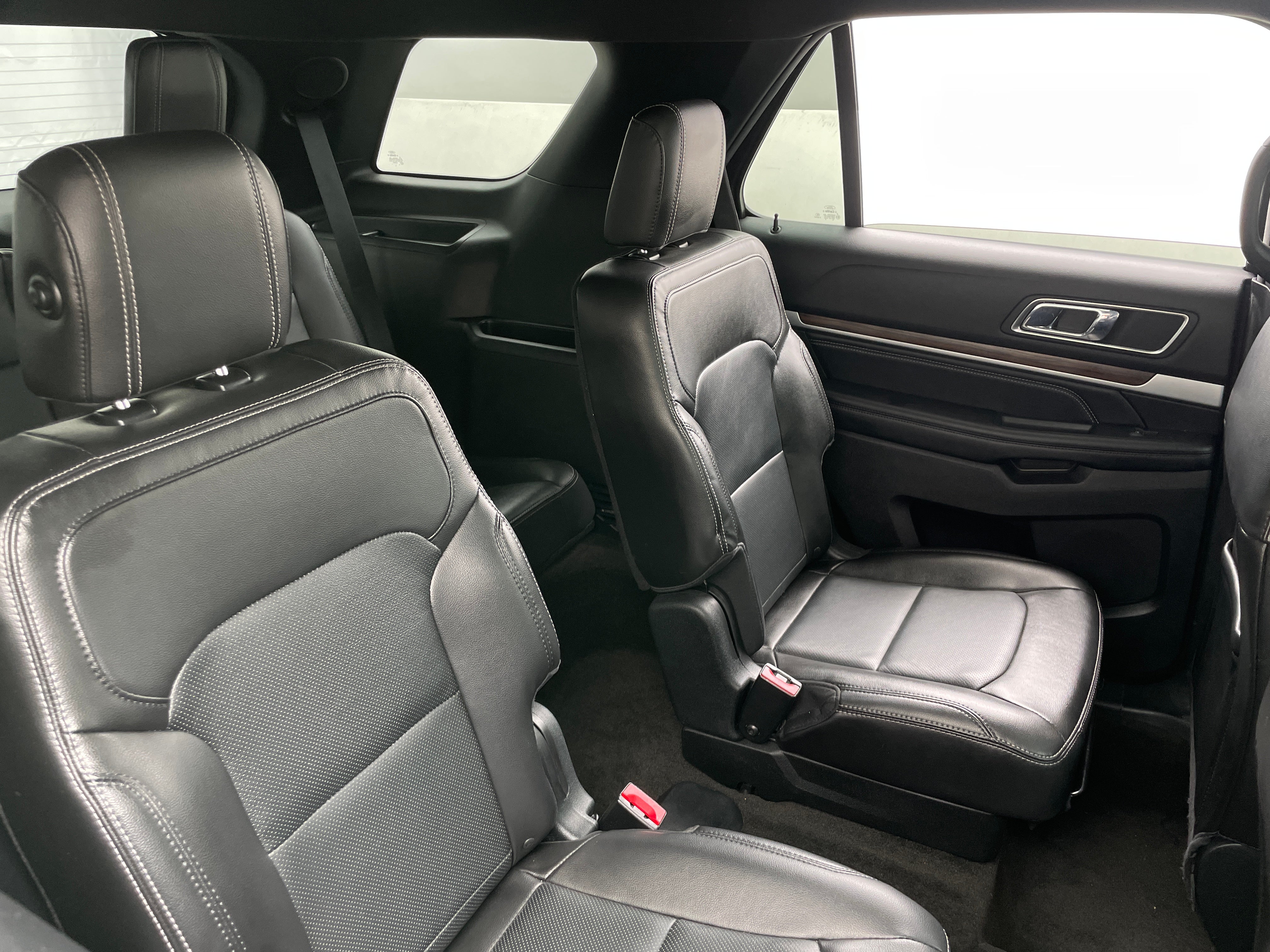 2018 Ford Explorer Limited - Photo 12