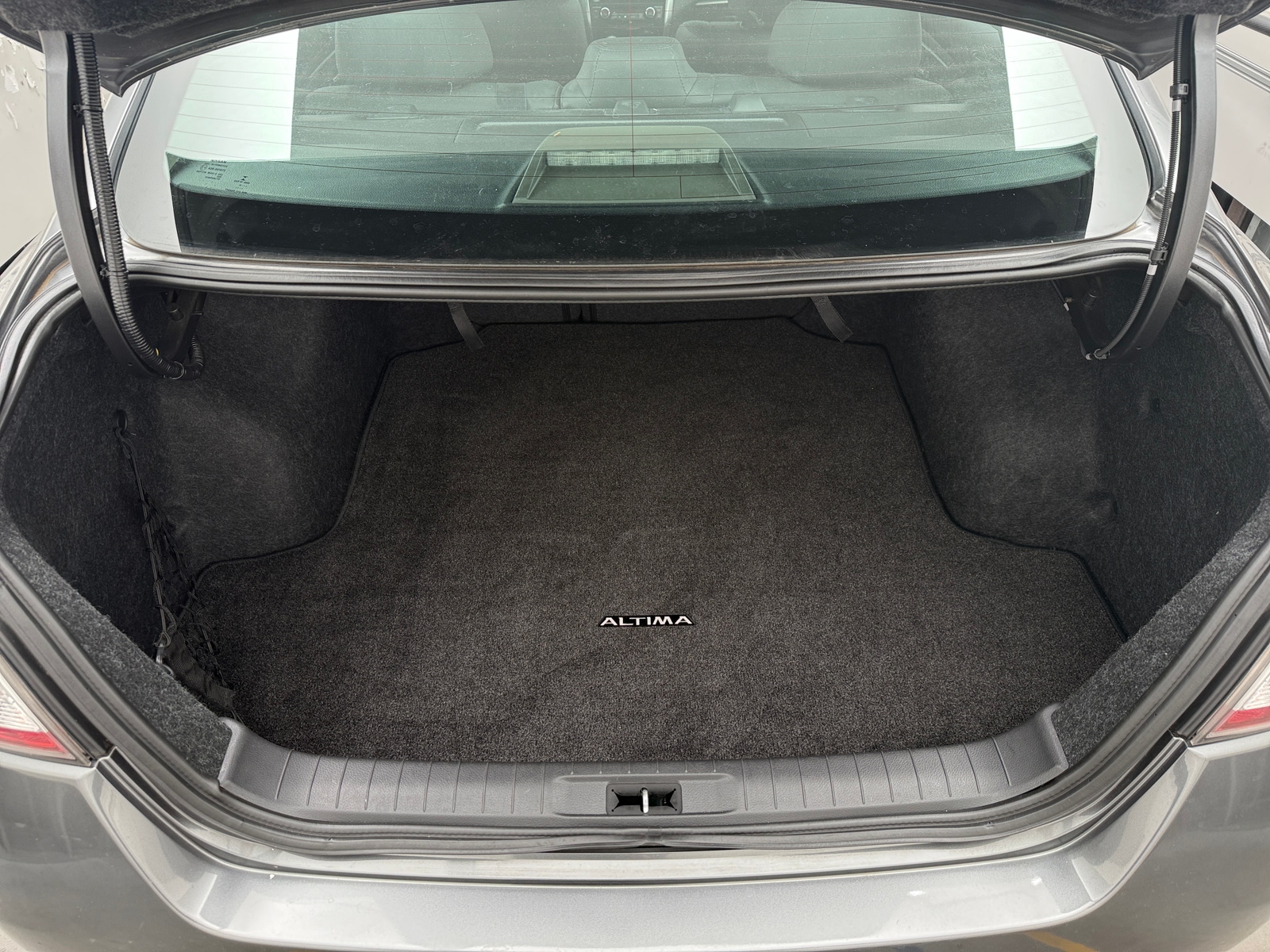 Thumbnail: 2015 Nissan Altima - 6